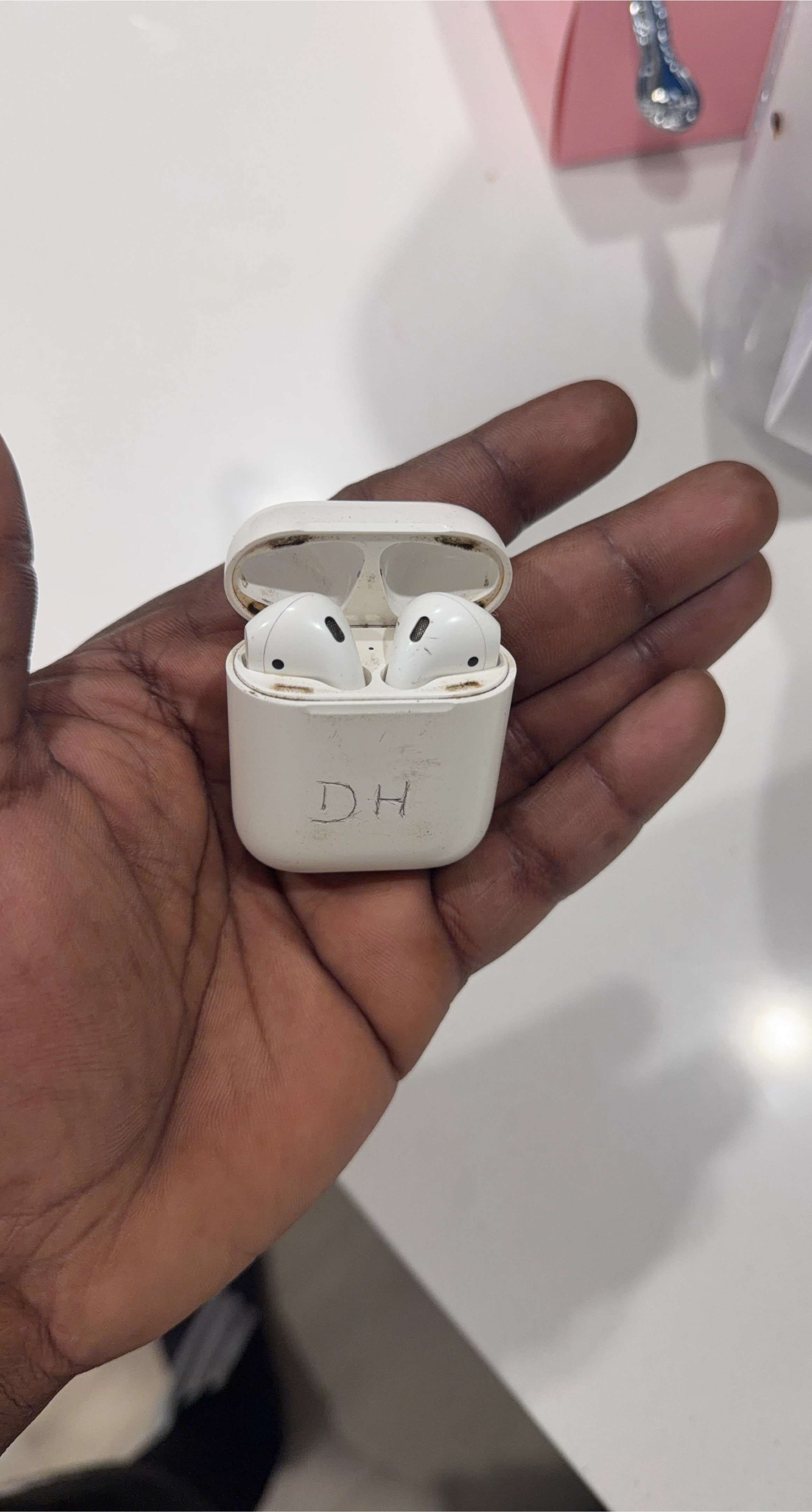 Apple AirPods 2nd Generation