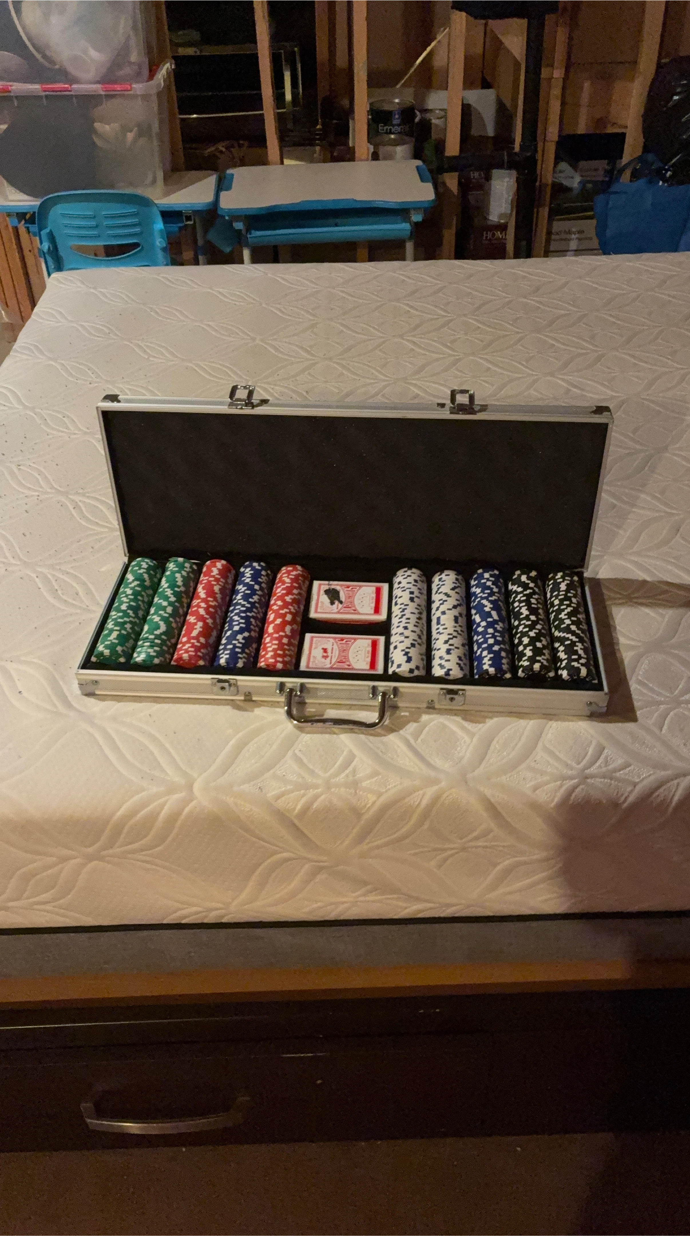 Poker Chip Set in Aluminium Case