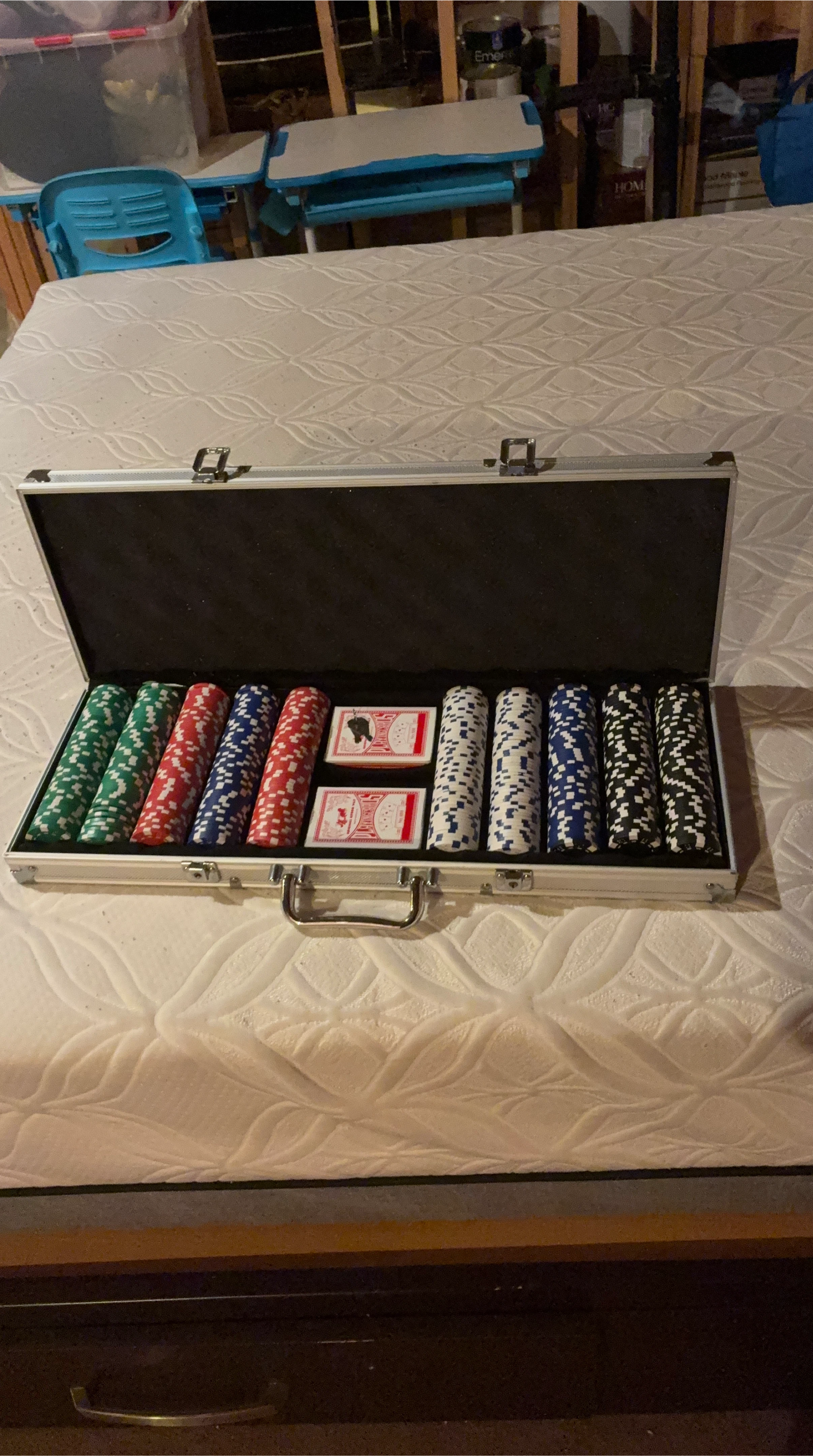 Poker Chip Set with Case