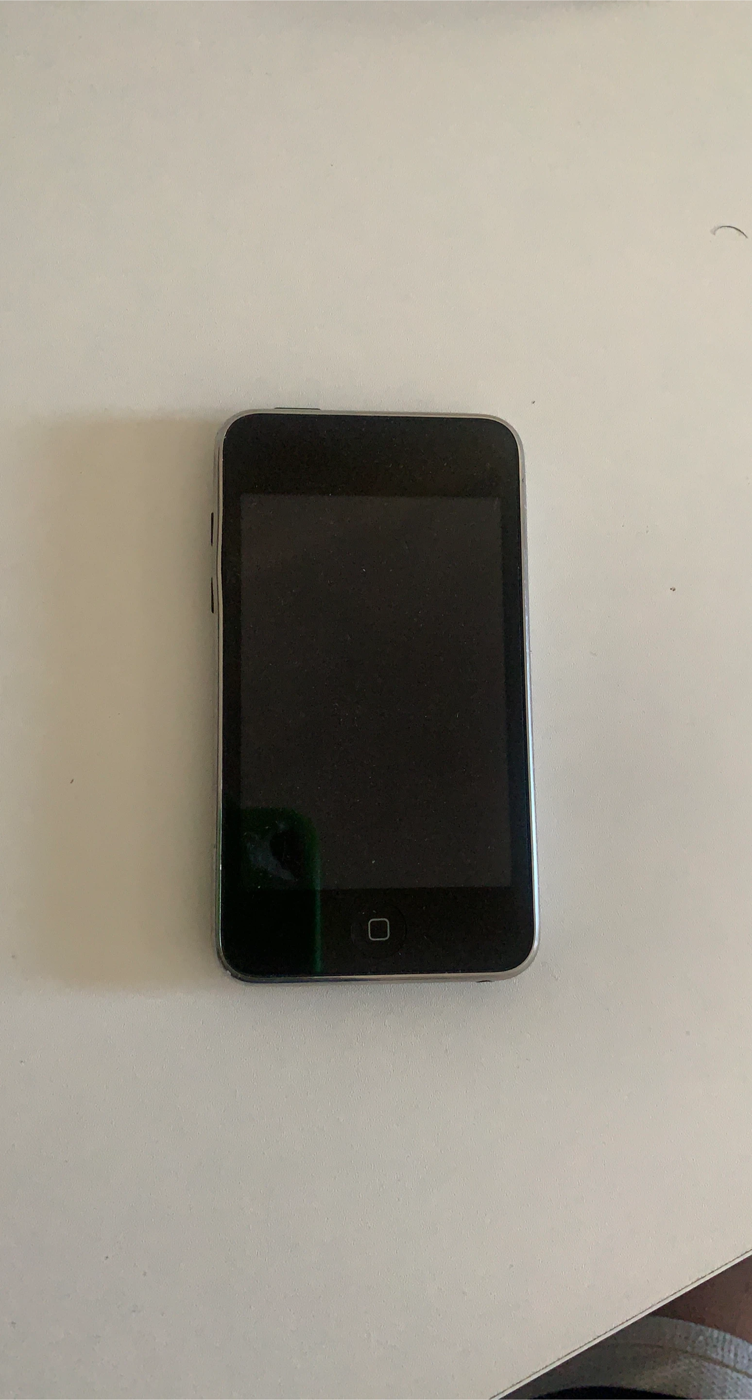 Apple iPod Touch (4th Gen)