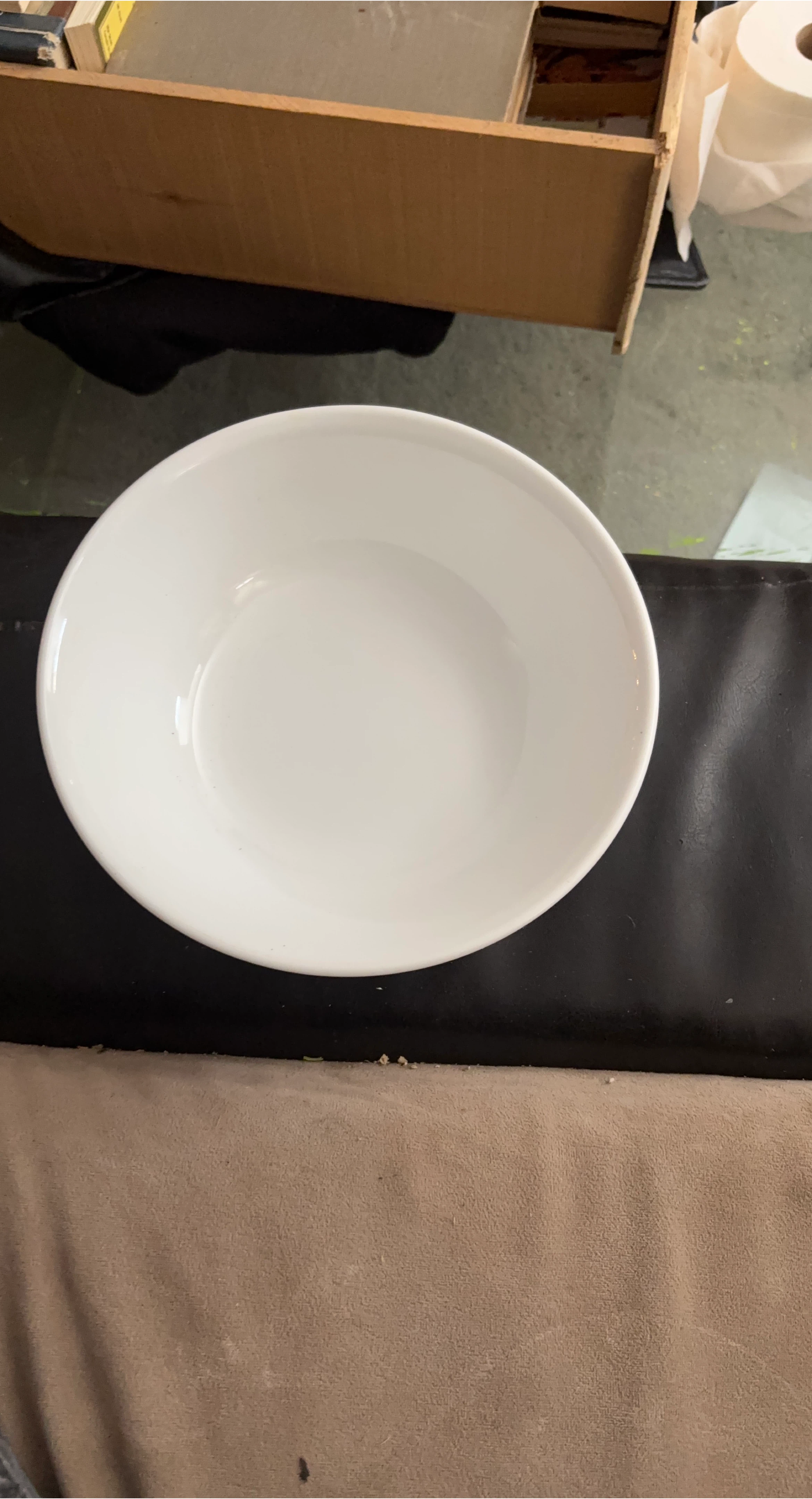 White ceramic bowl
