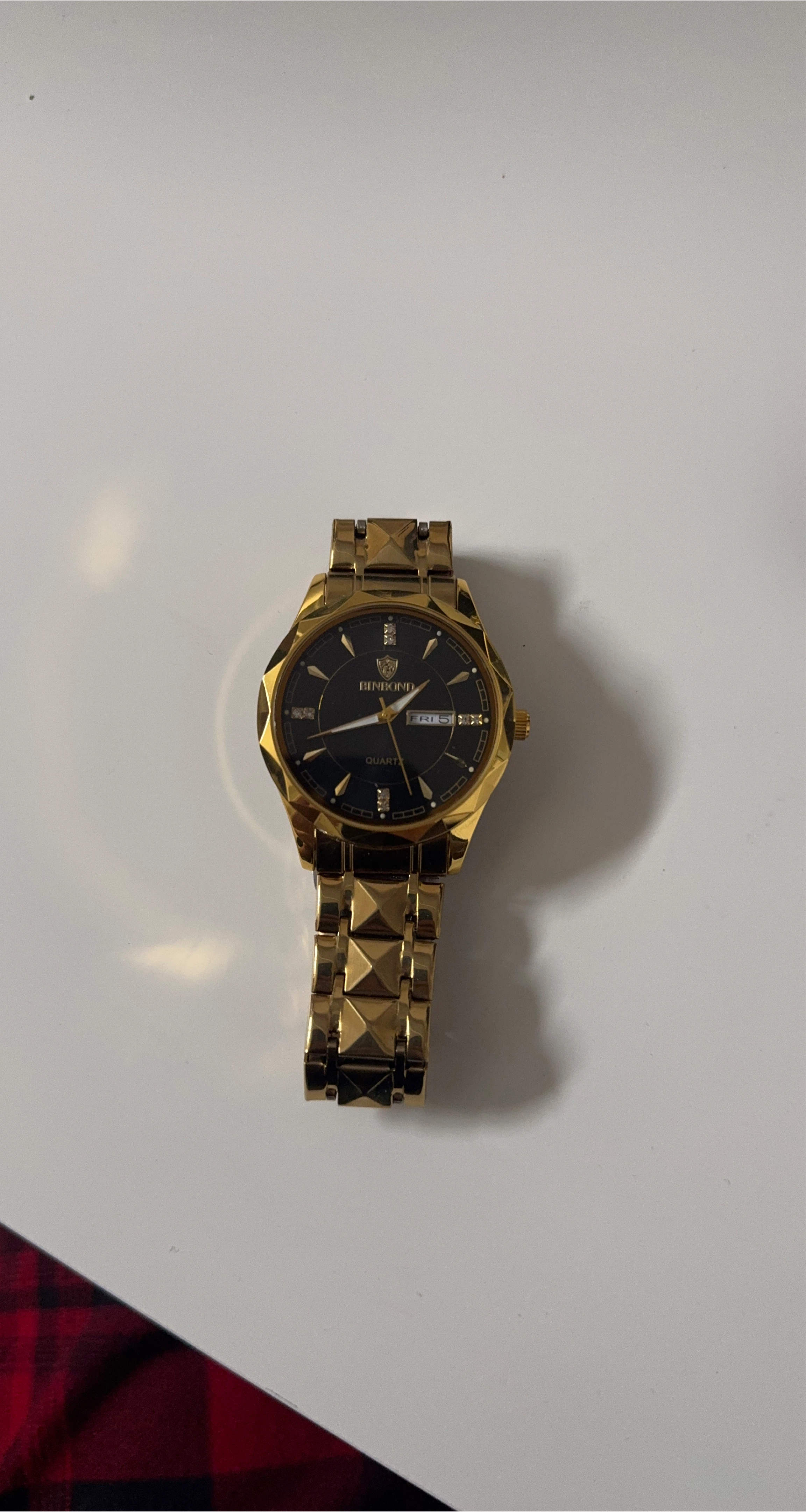 BINBOND Gold Tone Quartz Watch
