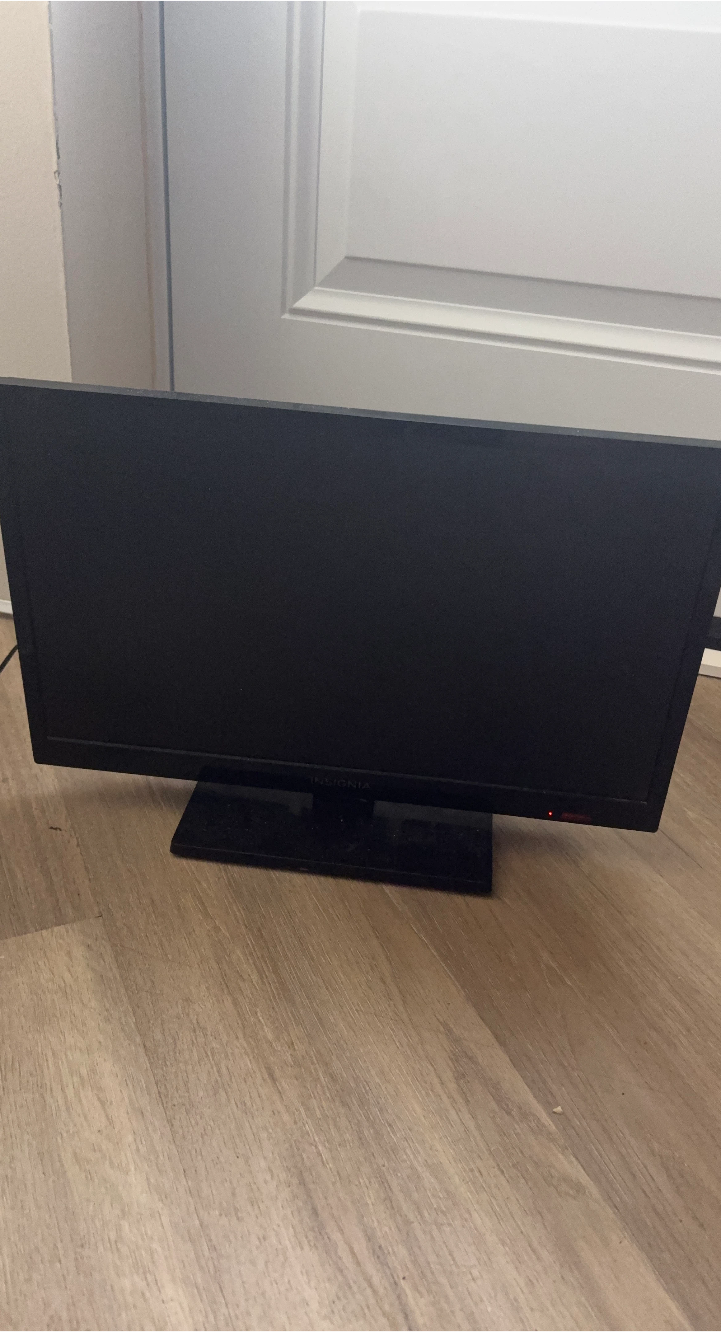 Insignia Black Flat Screen Monitor/TV - photo 2
