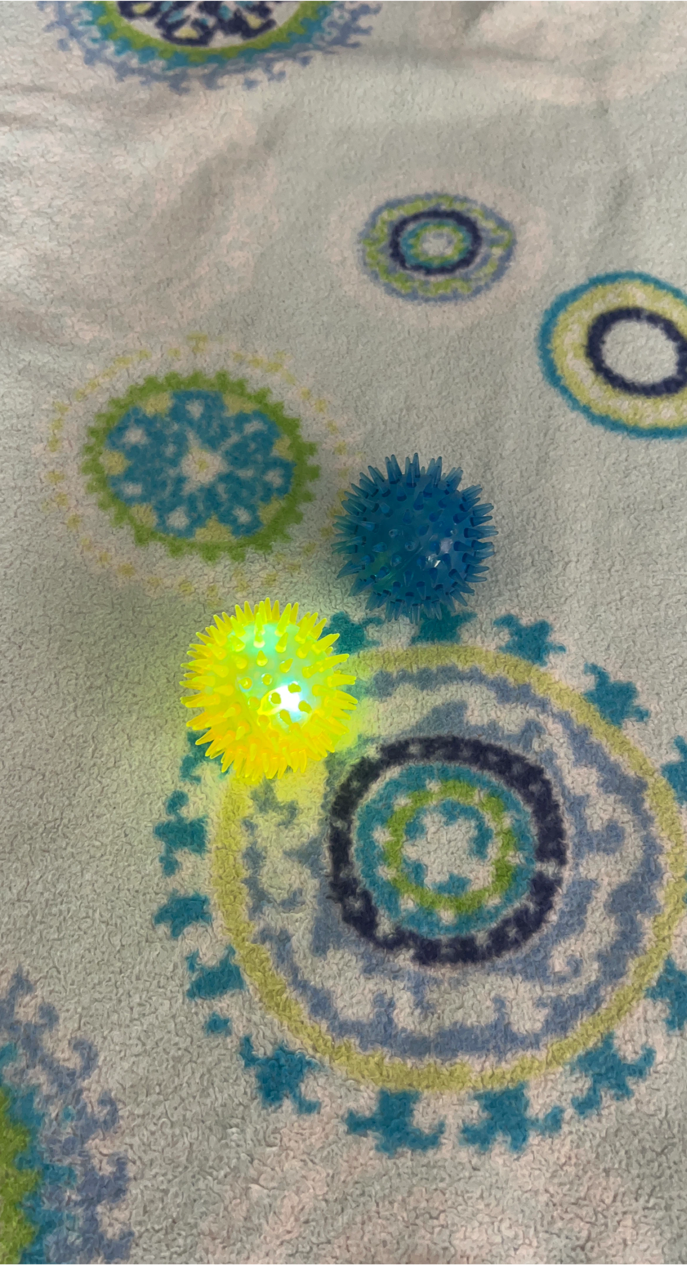 Light-Up Spiky Ball Toy (Yellow & Blue)