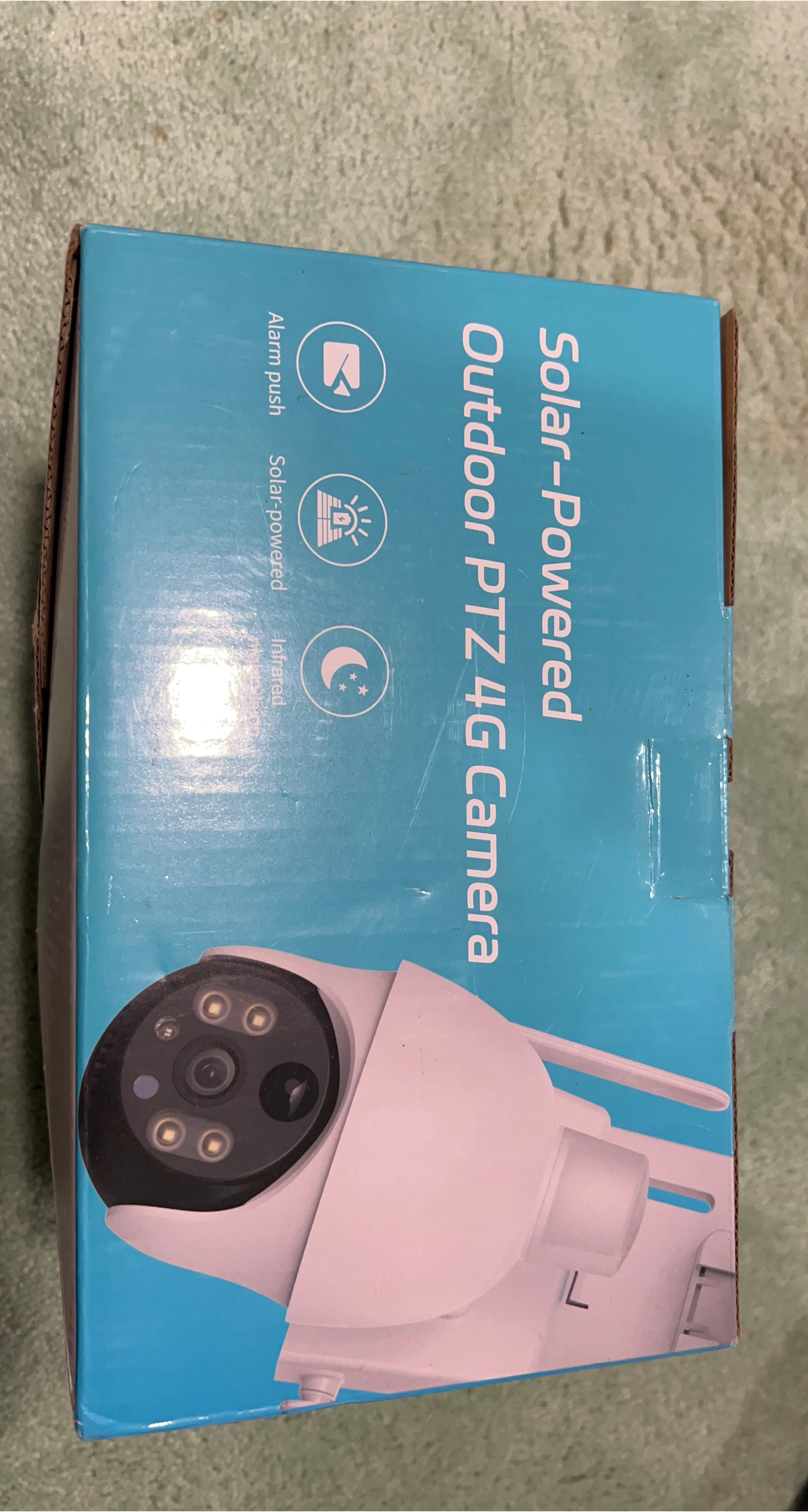 Solar-Powered Outdoor PTZ 4G Camera