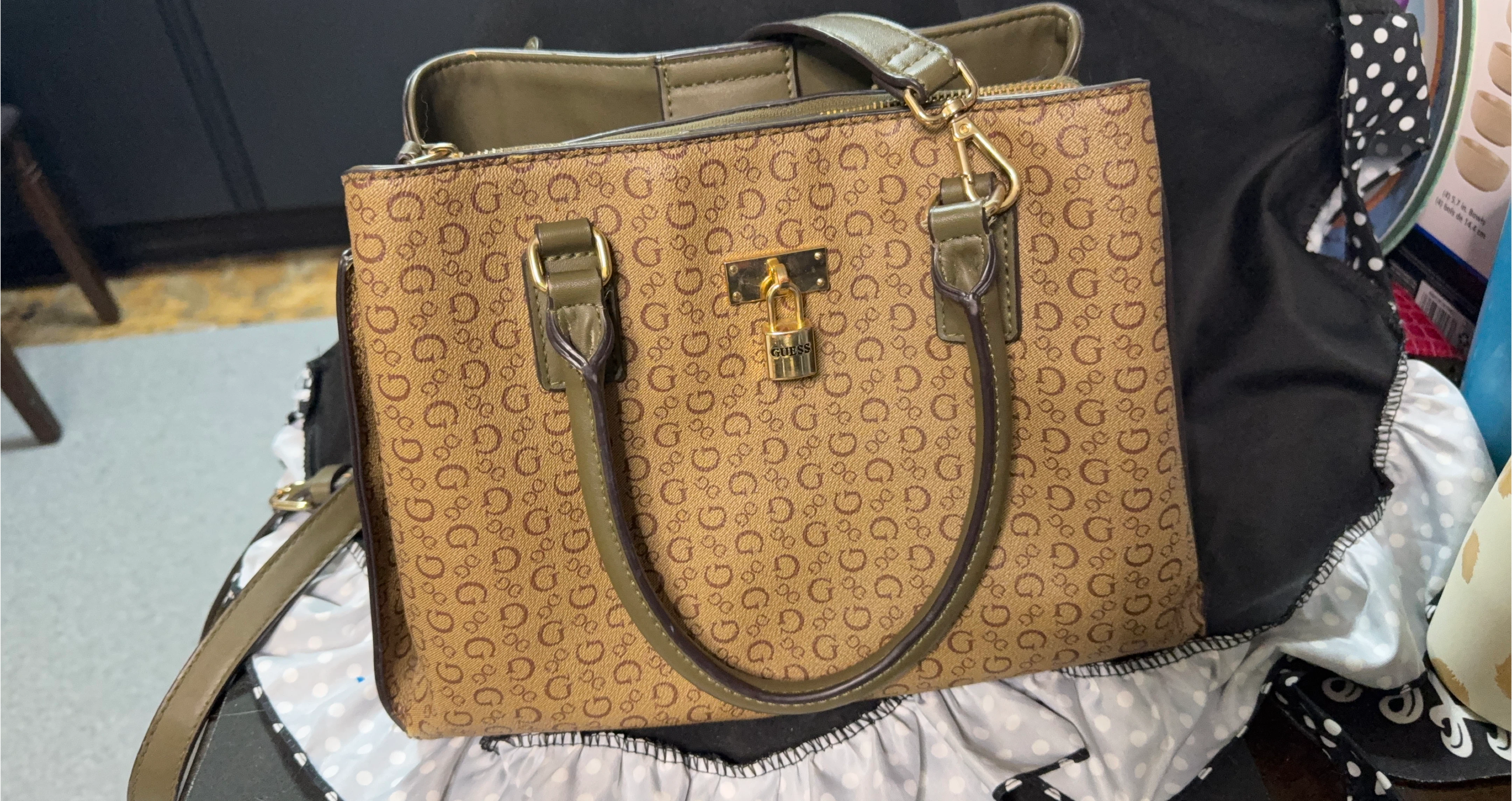 “Authentic Guess Monogram Tote Purse – Excellent Condition