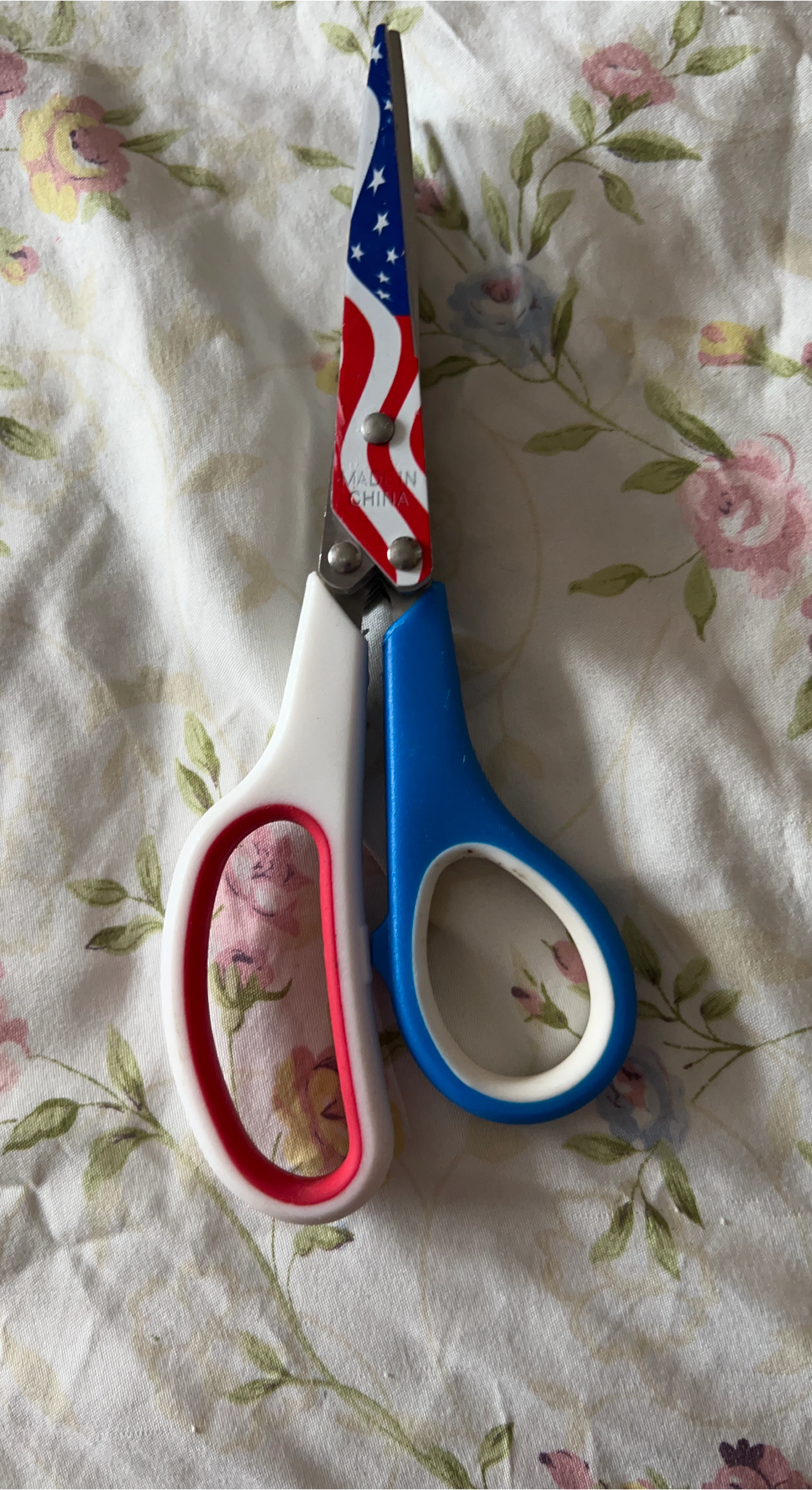 Patriotic American Flag Design Scissors - Red, White, Blue