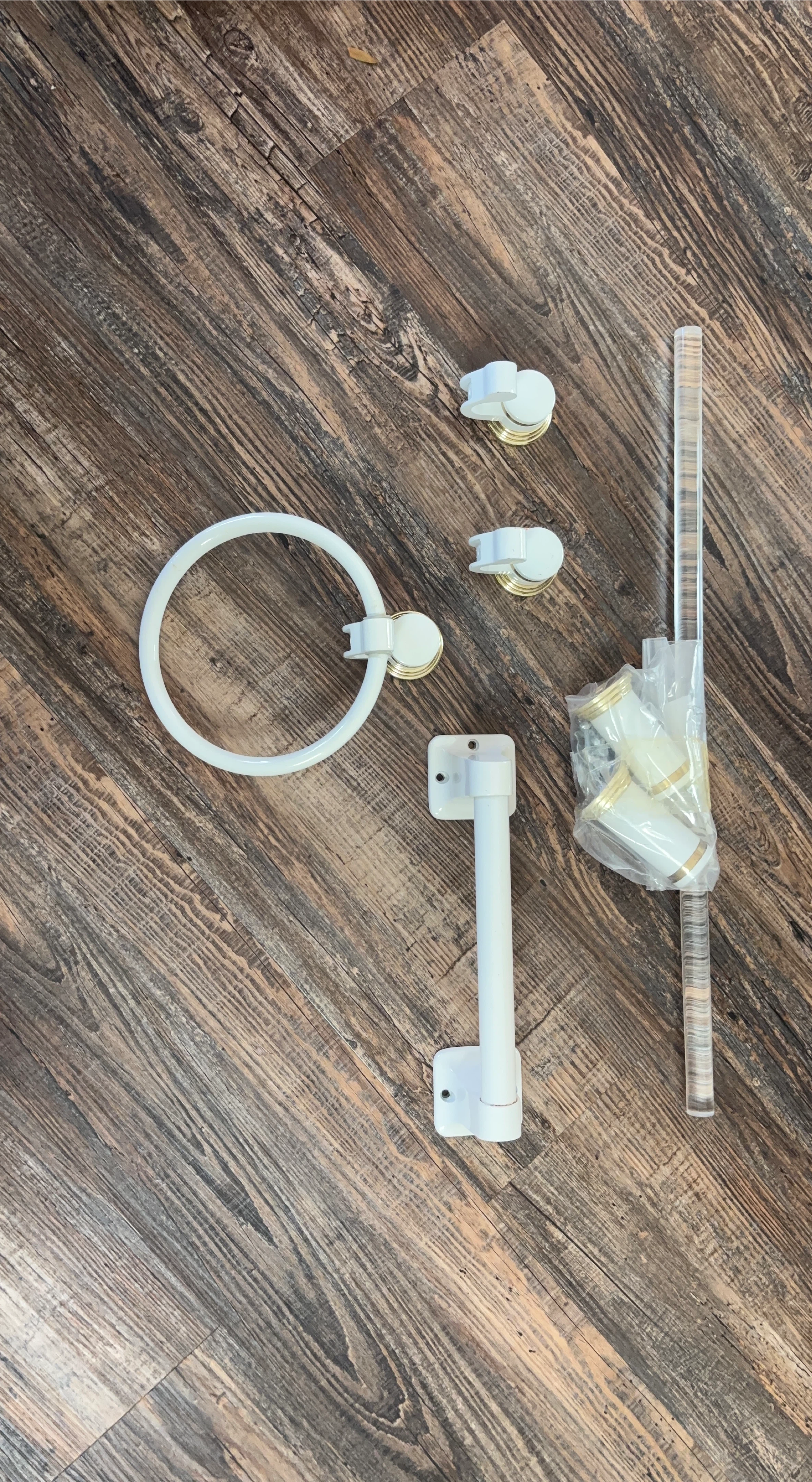 White Bathroom Hardware Set