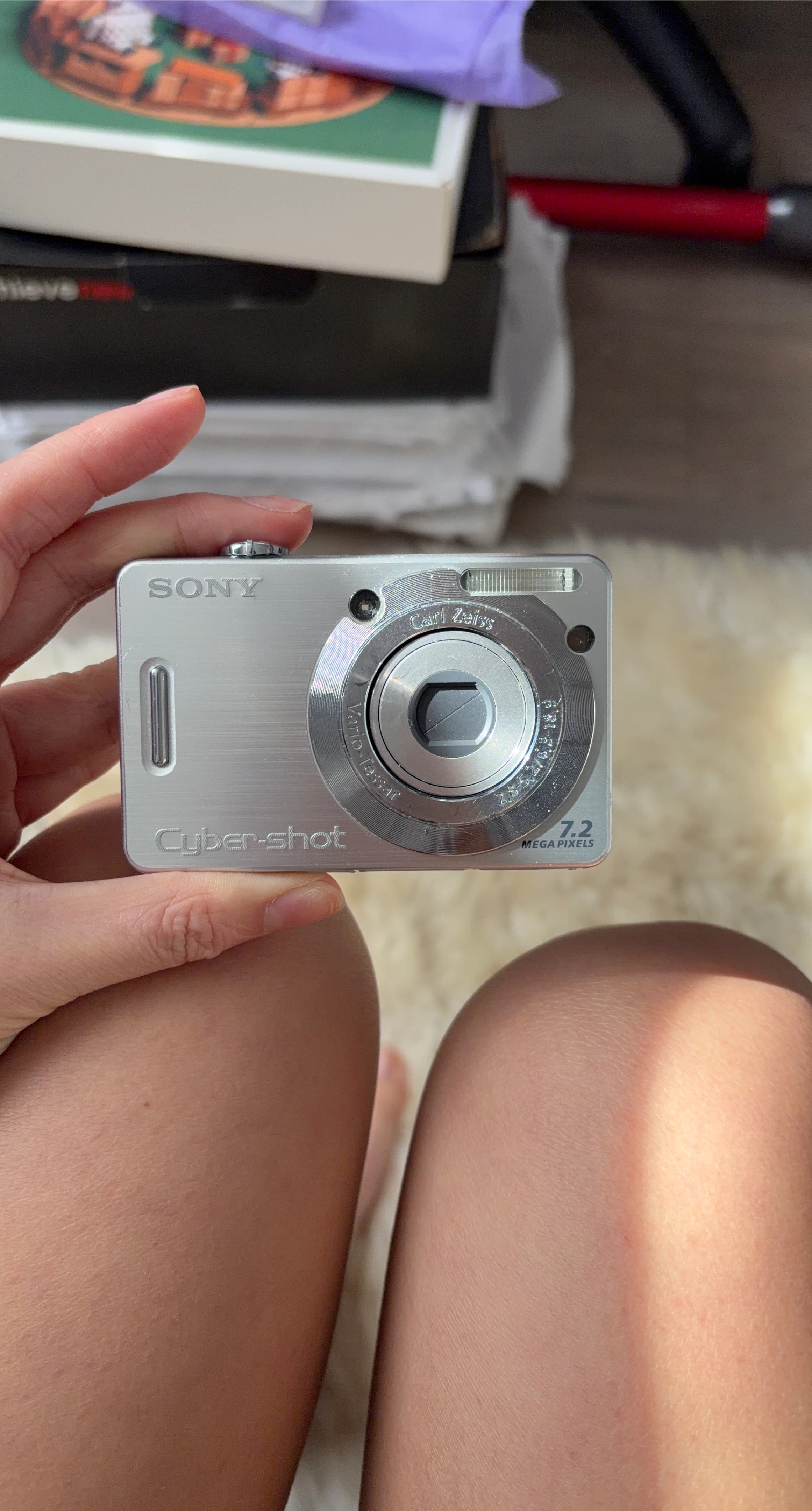 Sony Cyber-shot 7.2 Megapixel Digital Camera