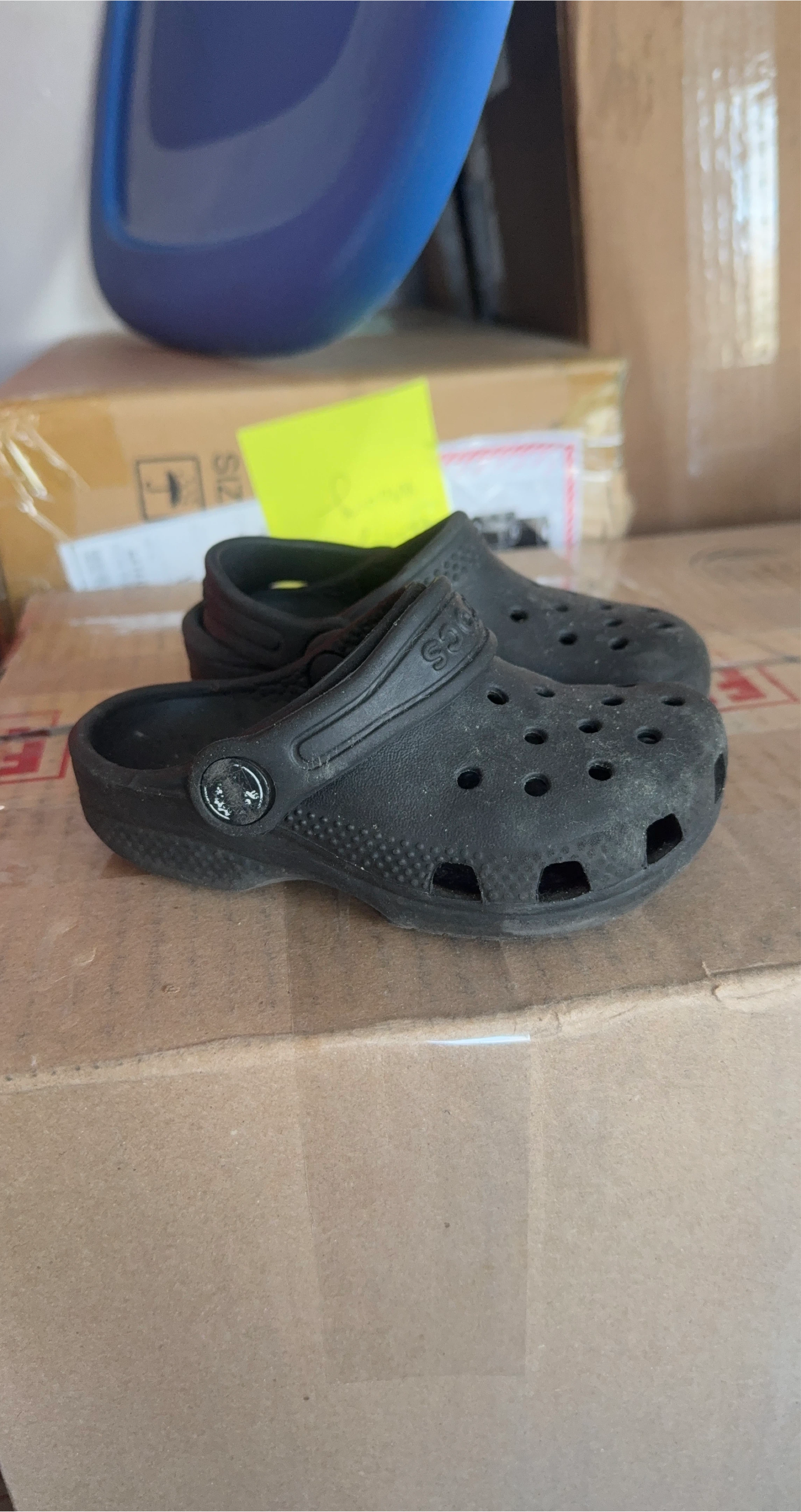 Black Crocs Kids Size 7