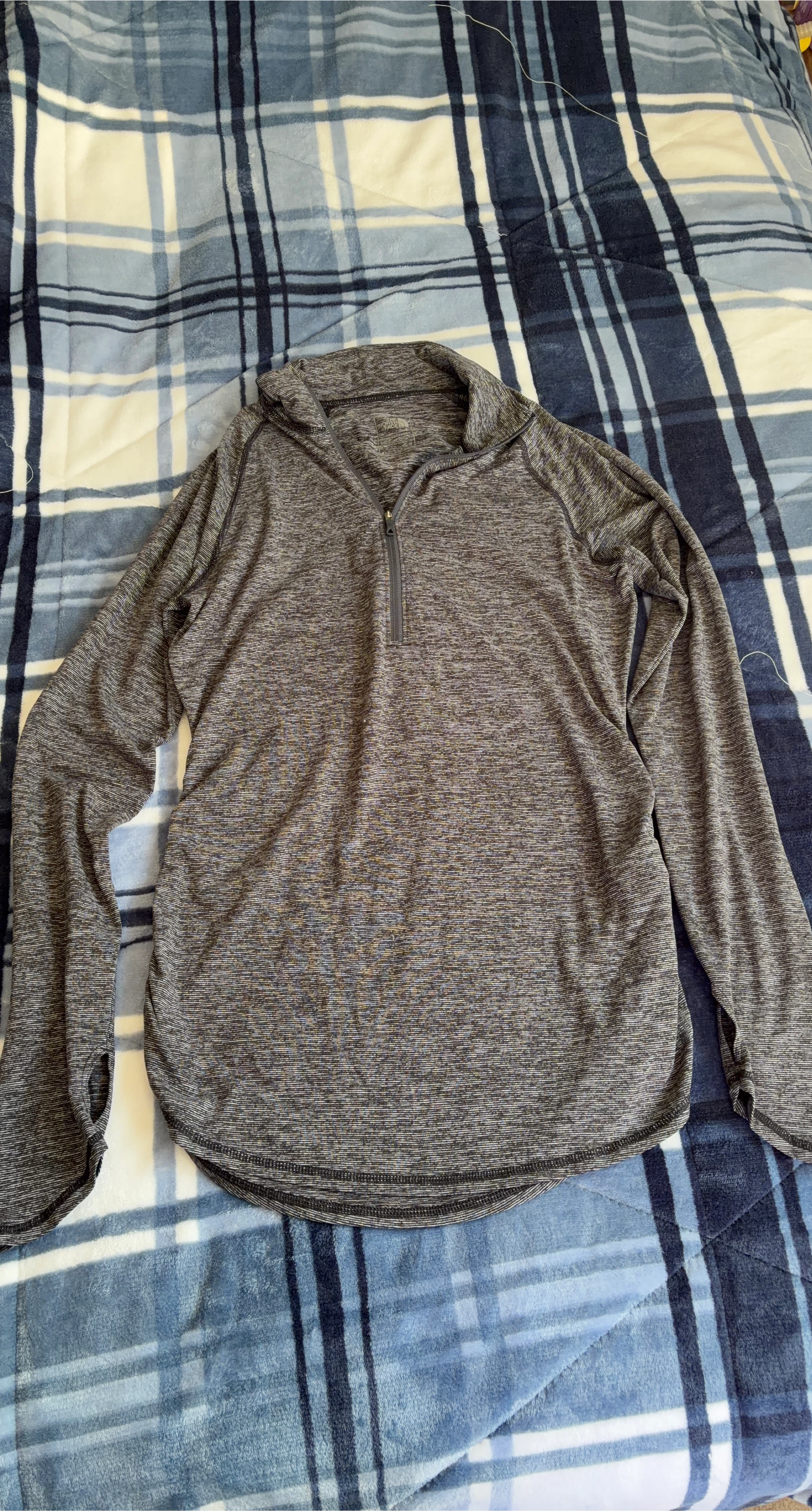 The North Face Long Sleeve Pullover size Small