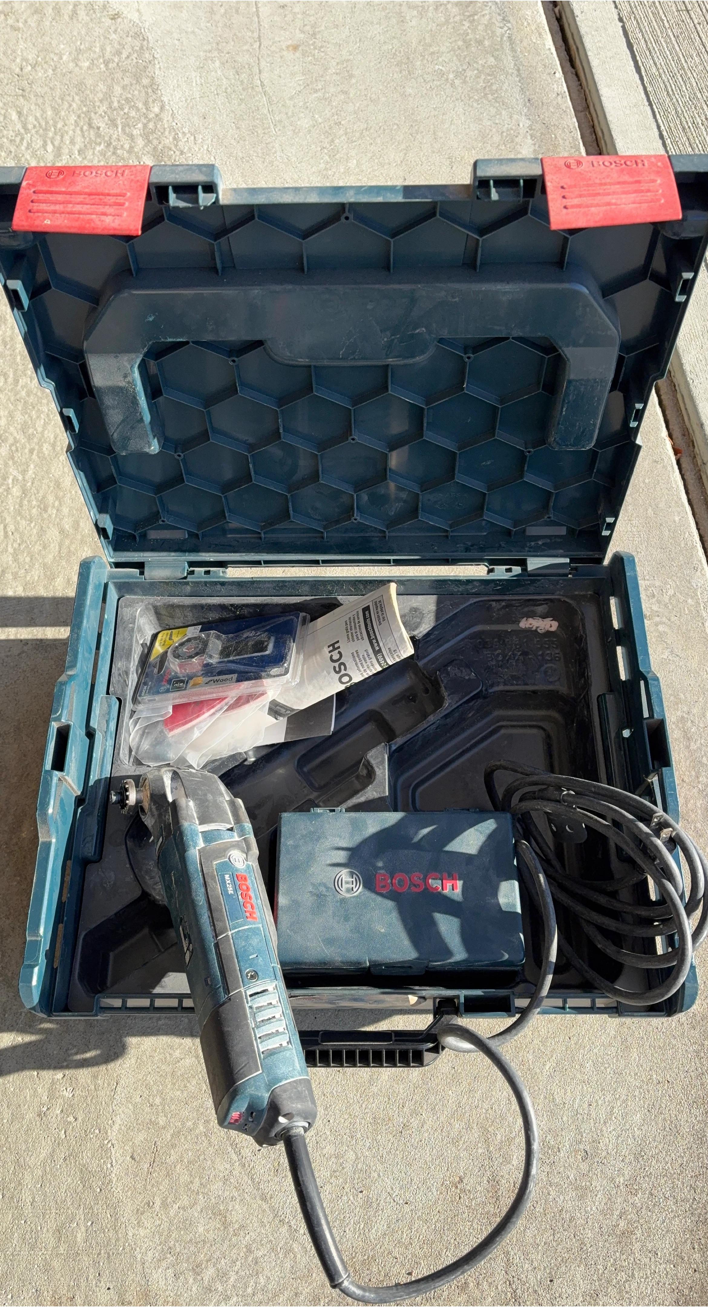 Bosch MX25E Oscillating Tool Kit