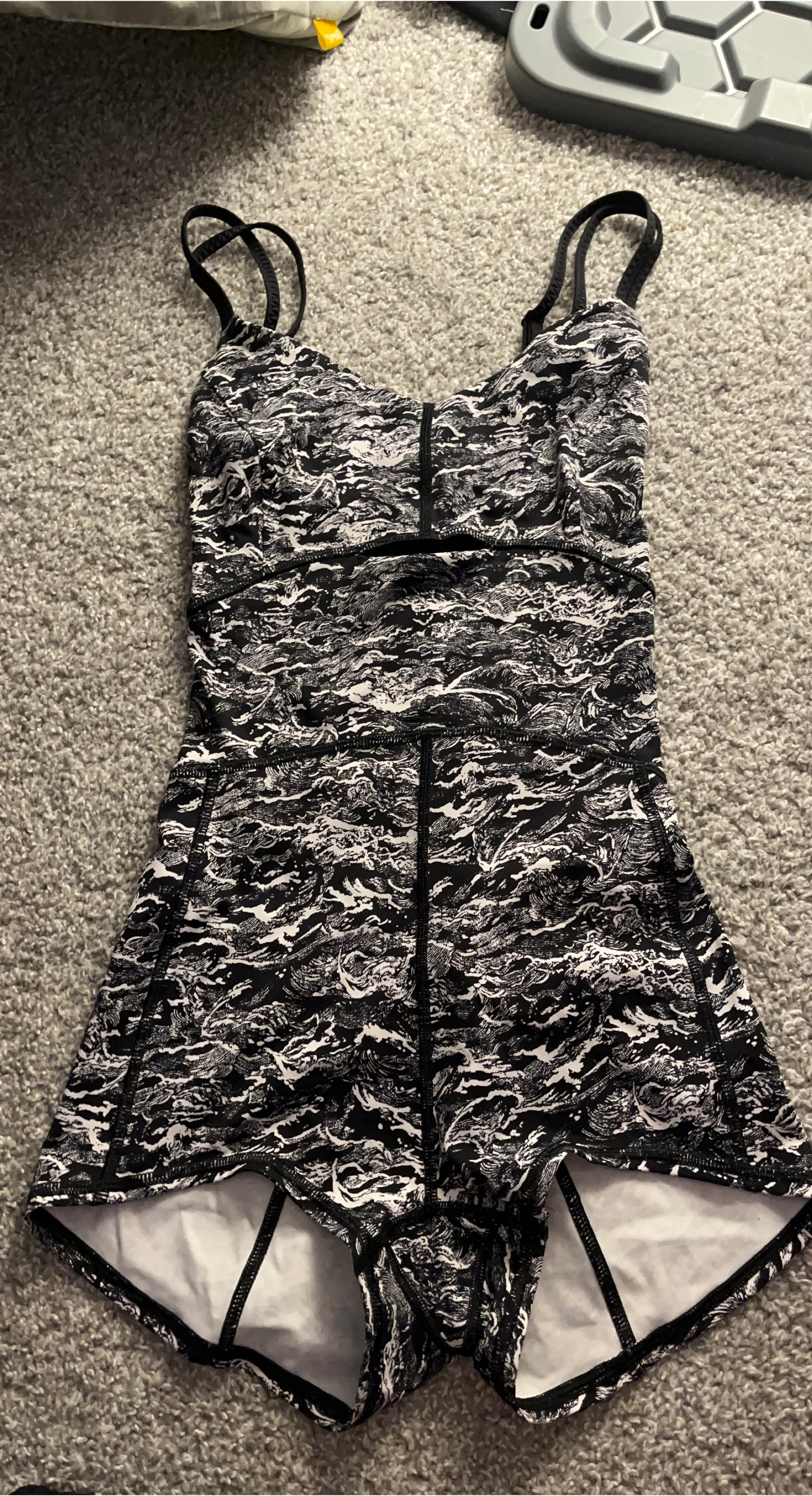 Women's Lulu lemon  romper