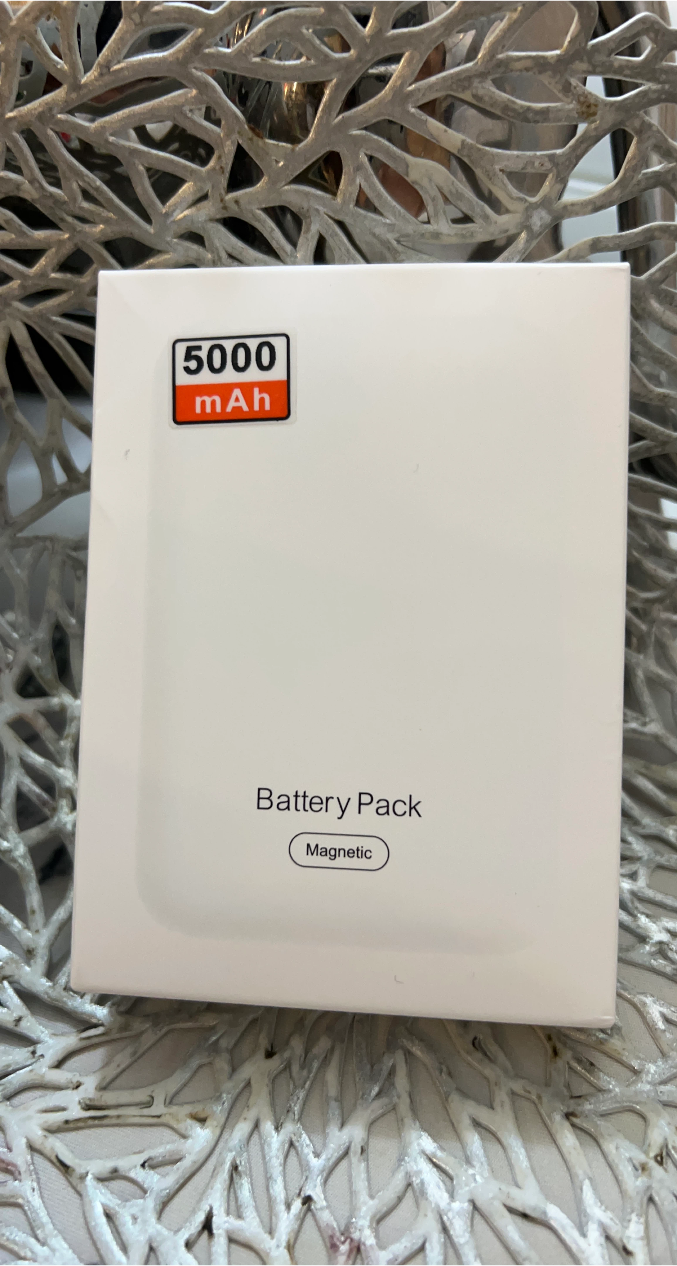 5000 mAh Magnetic Battery Pack