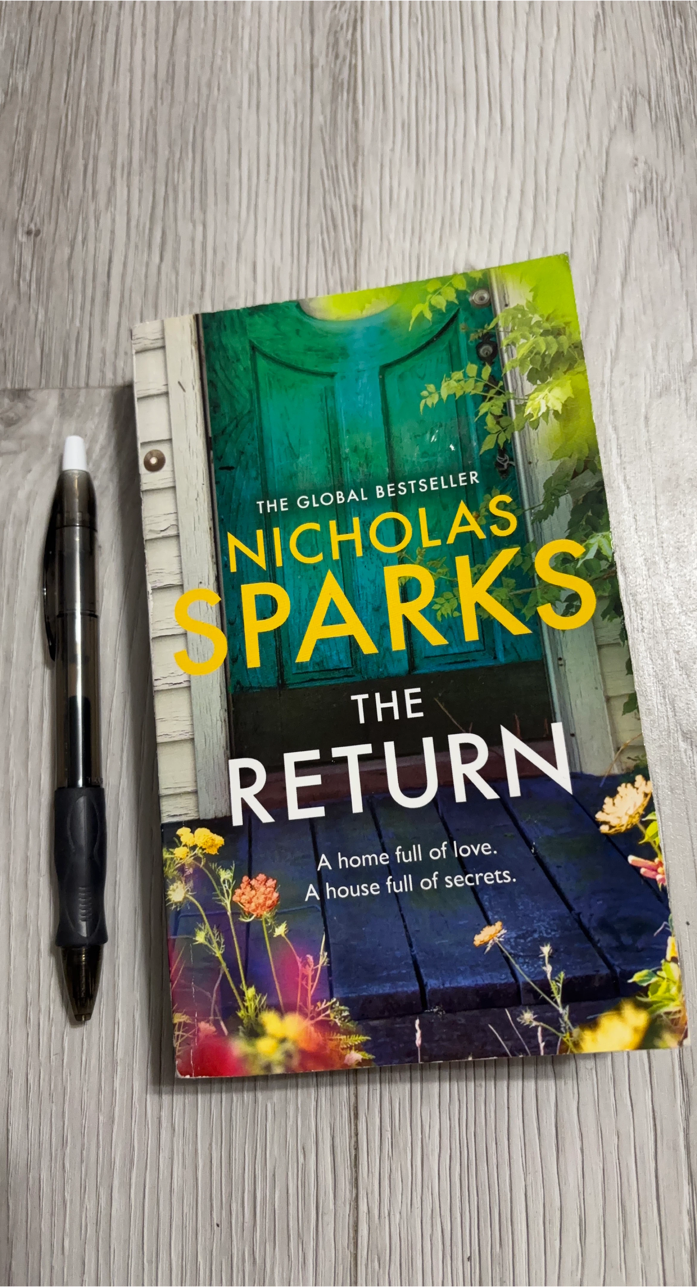 The Return by Nicholas Sparks Paperback Book