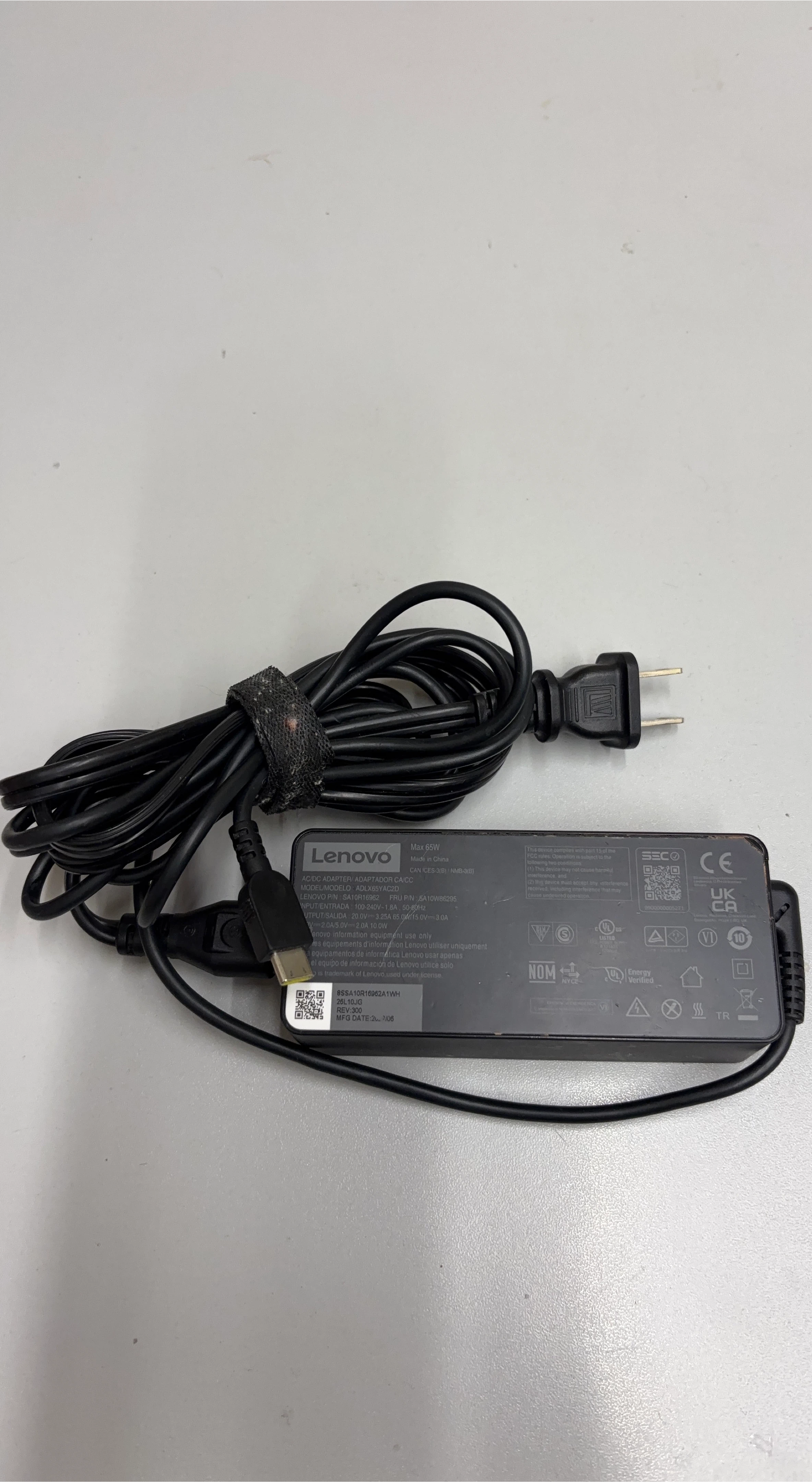 Lenovo USB-C 65W AC/DC Laptop Power Adapter