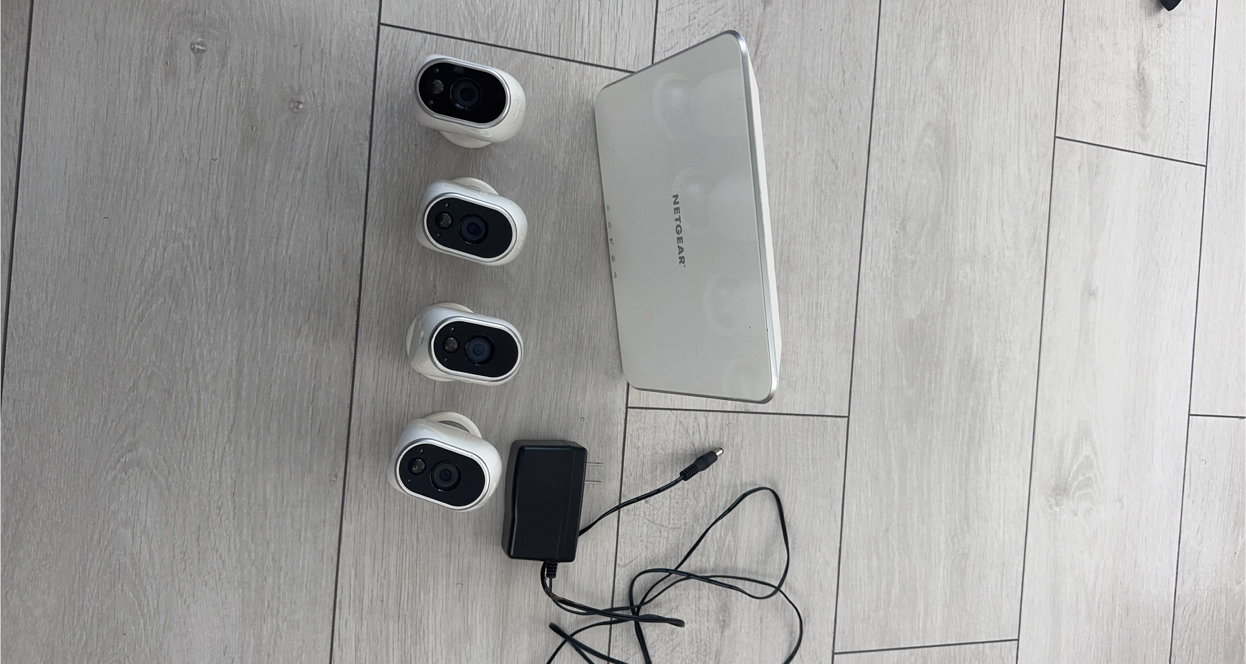 NETGEAR Arlo VMB3000 Base Station with 4 Cameras