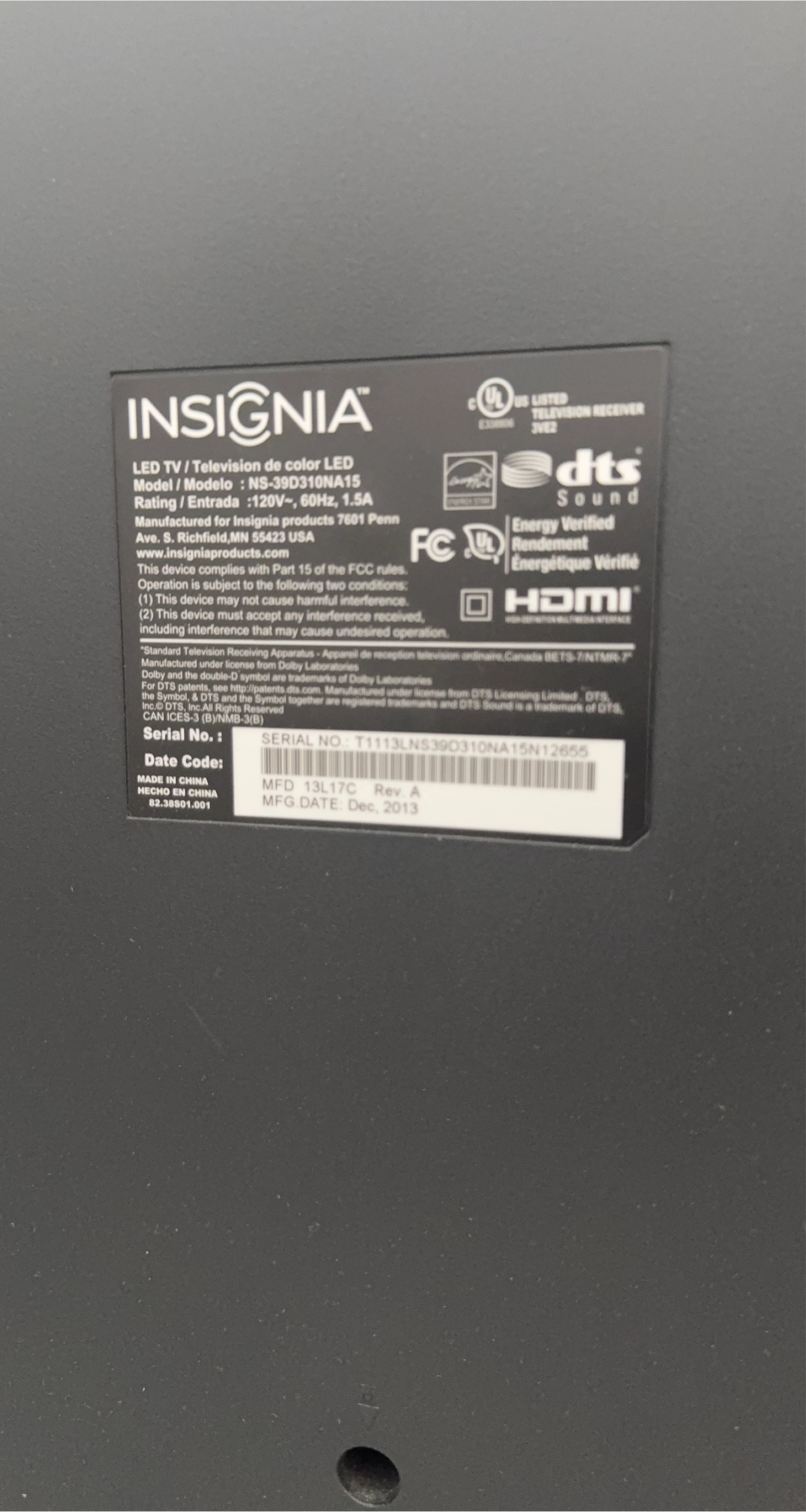 Insignia 32" LED TV (Model: NS-39D310NA15)