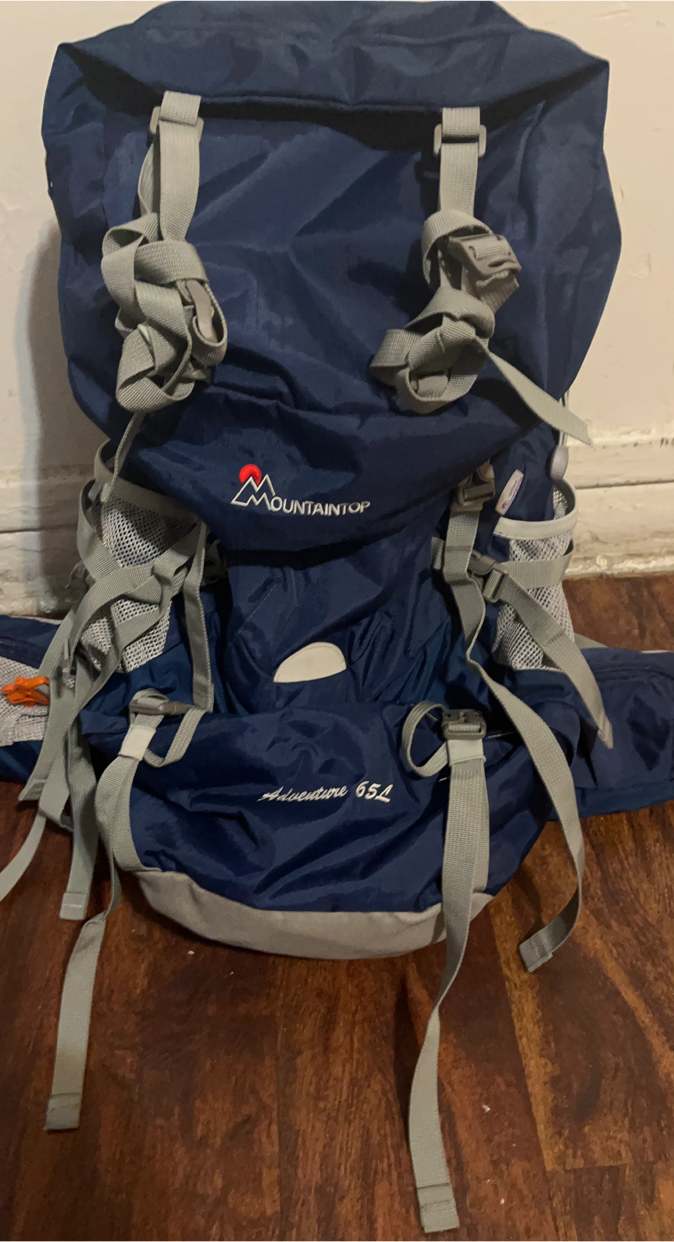 MOUNTAINTOP Adventure 65L Backpack