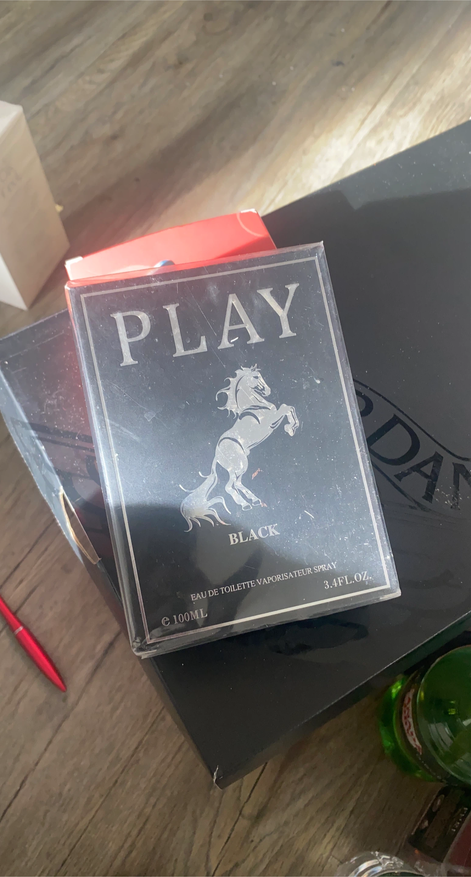 Play Black Eau de Toilette Vaporisateur Spray 100ml