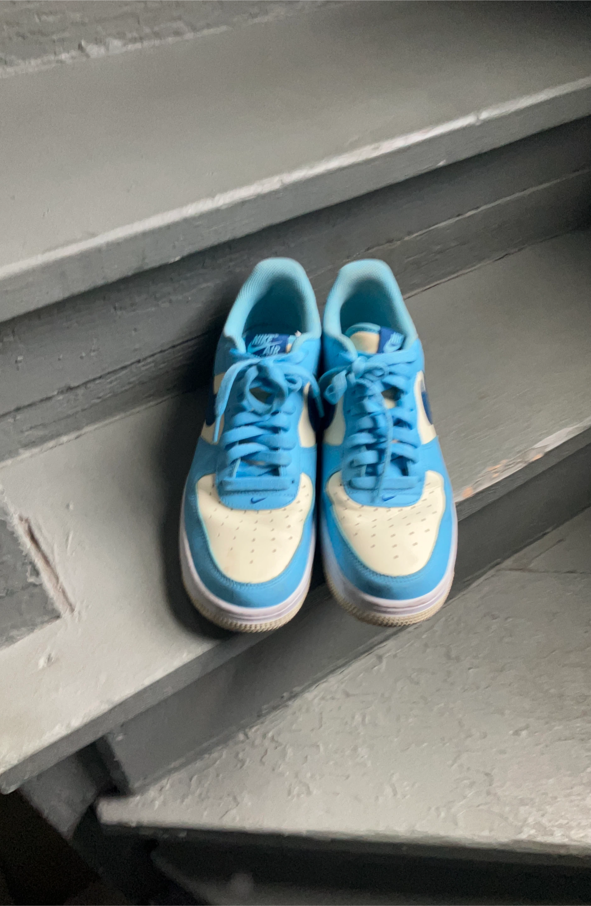 Nike Air Force 1 Low Baby Blue & Cream Sneakers