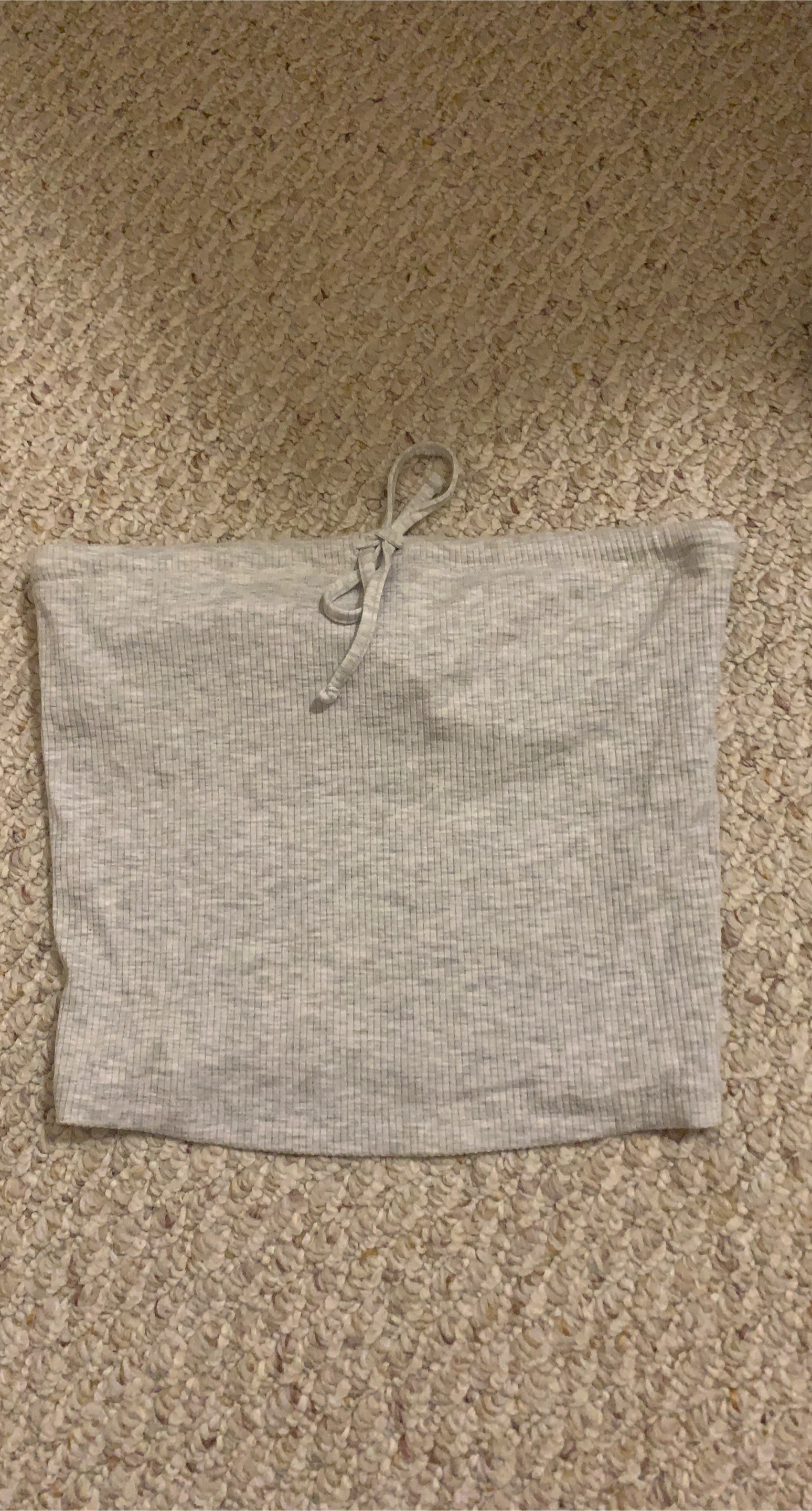 ⭐️ NEED GONE FAST Grey Ribbed tube top w bow XS Aerie