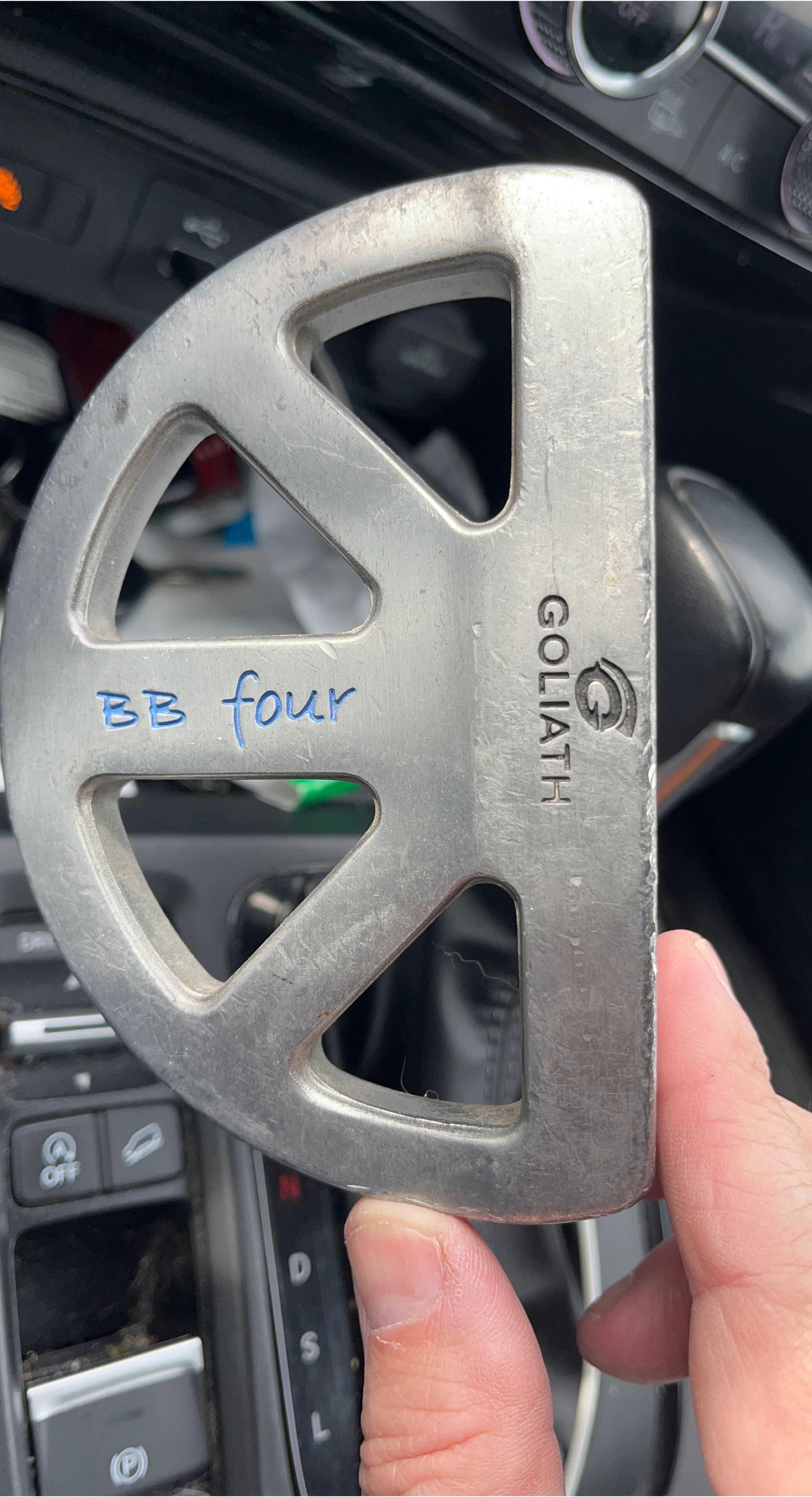 GOLIATH BB four Golf Putter