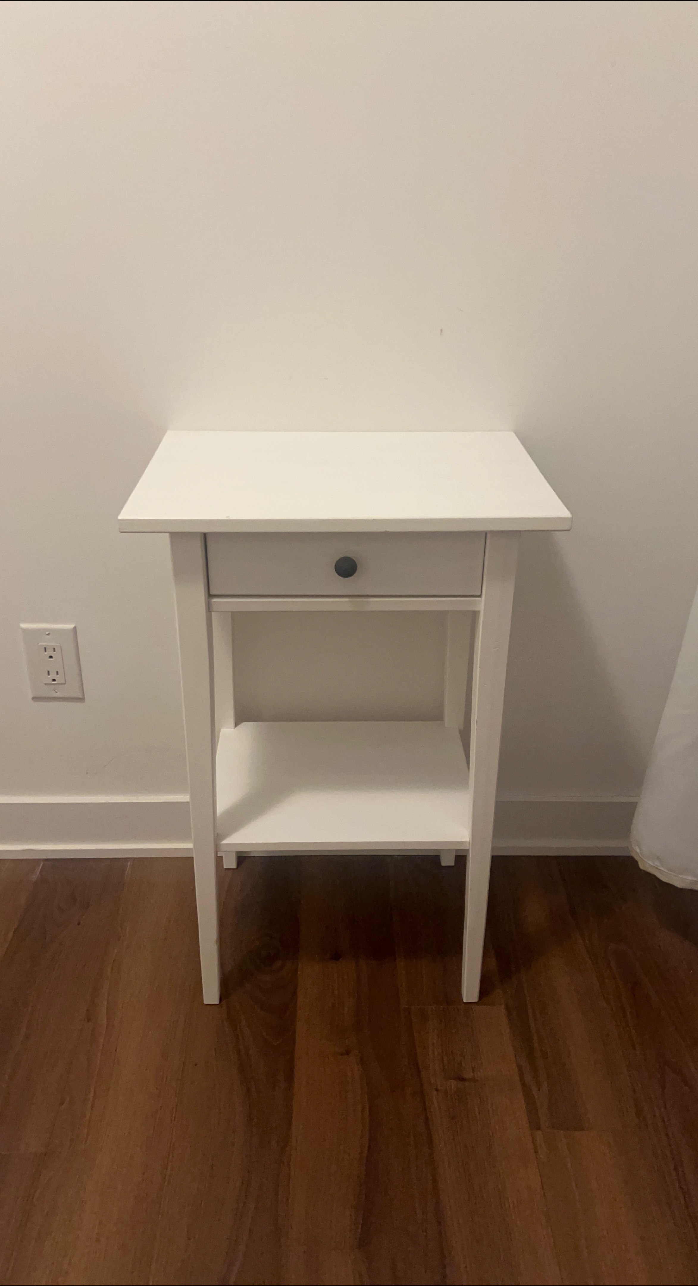 White Nightstand with Drawer and Shelf