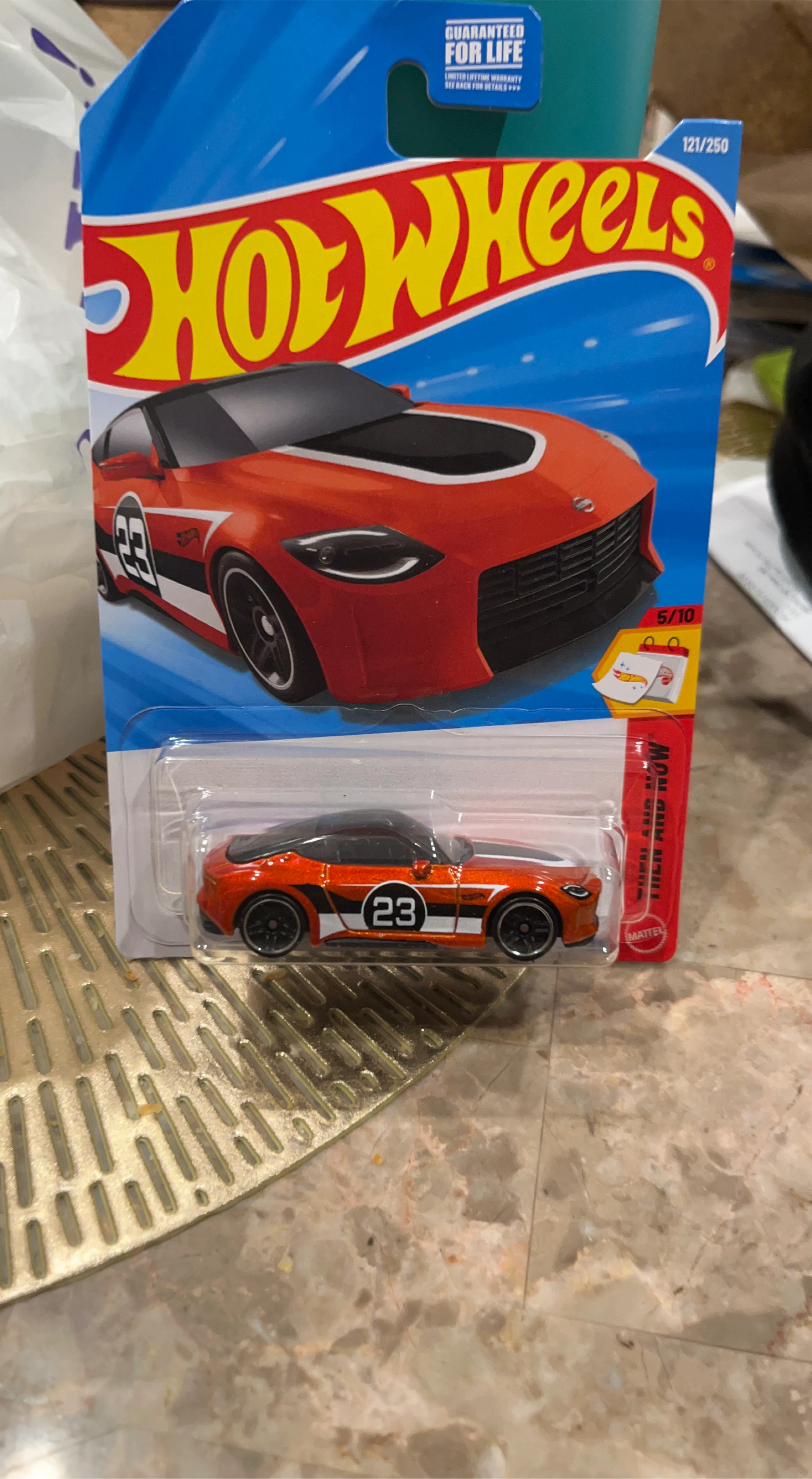 Hot Wheels Nissan Z Car Diecast Toy 121/250