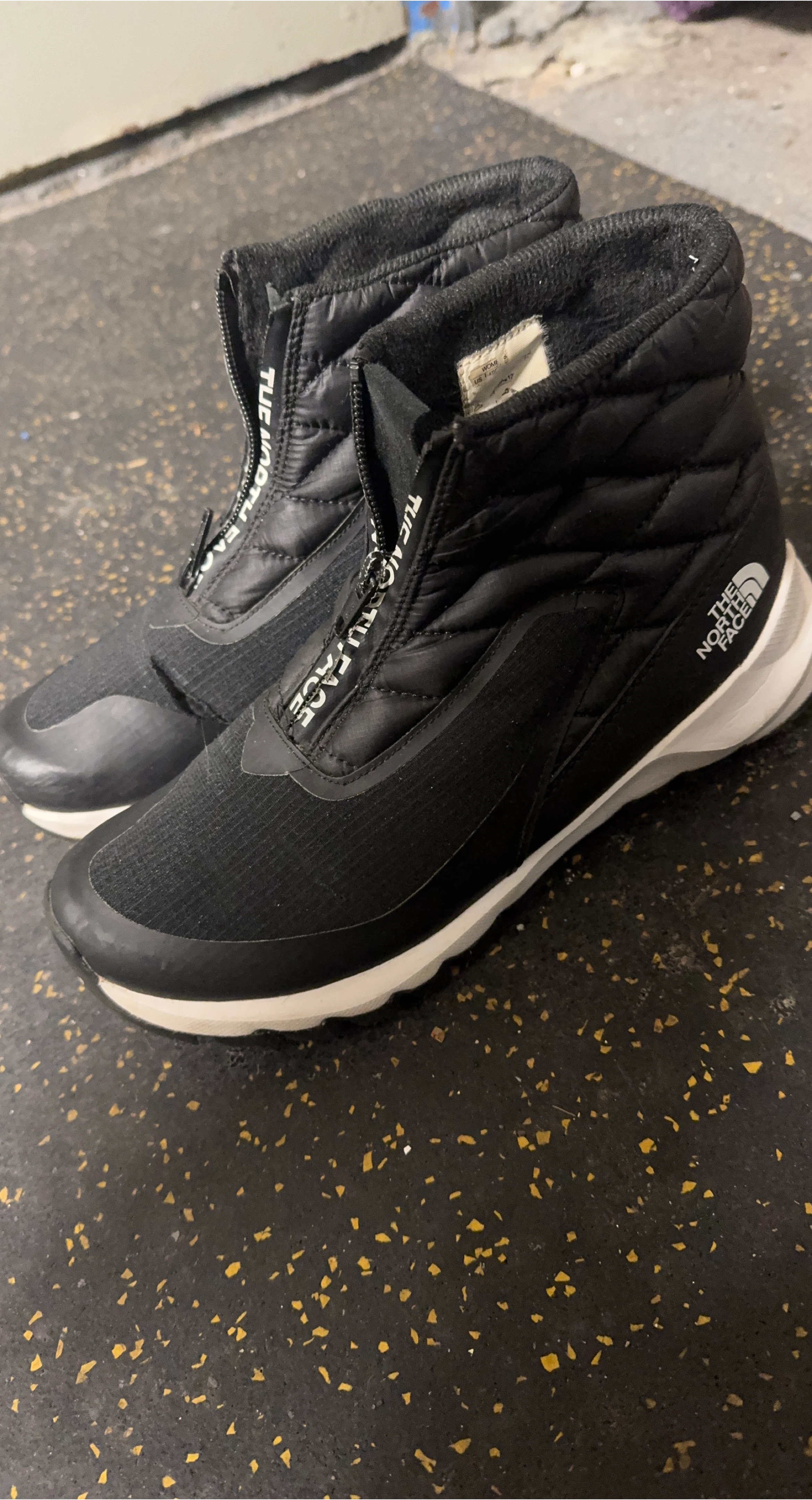 The North Face Women's Black Puffer Boots