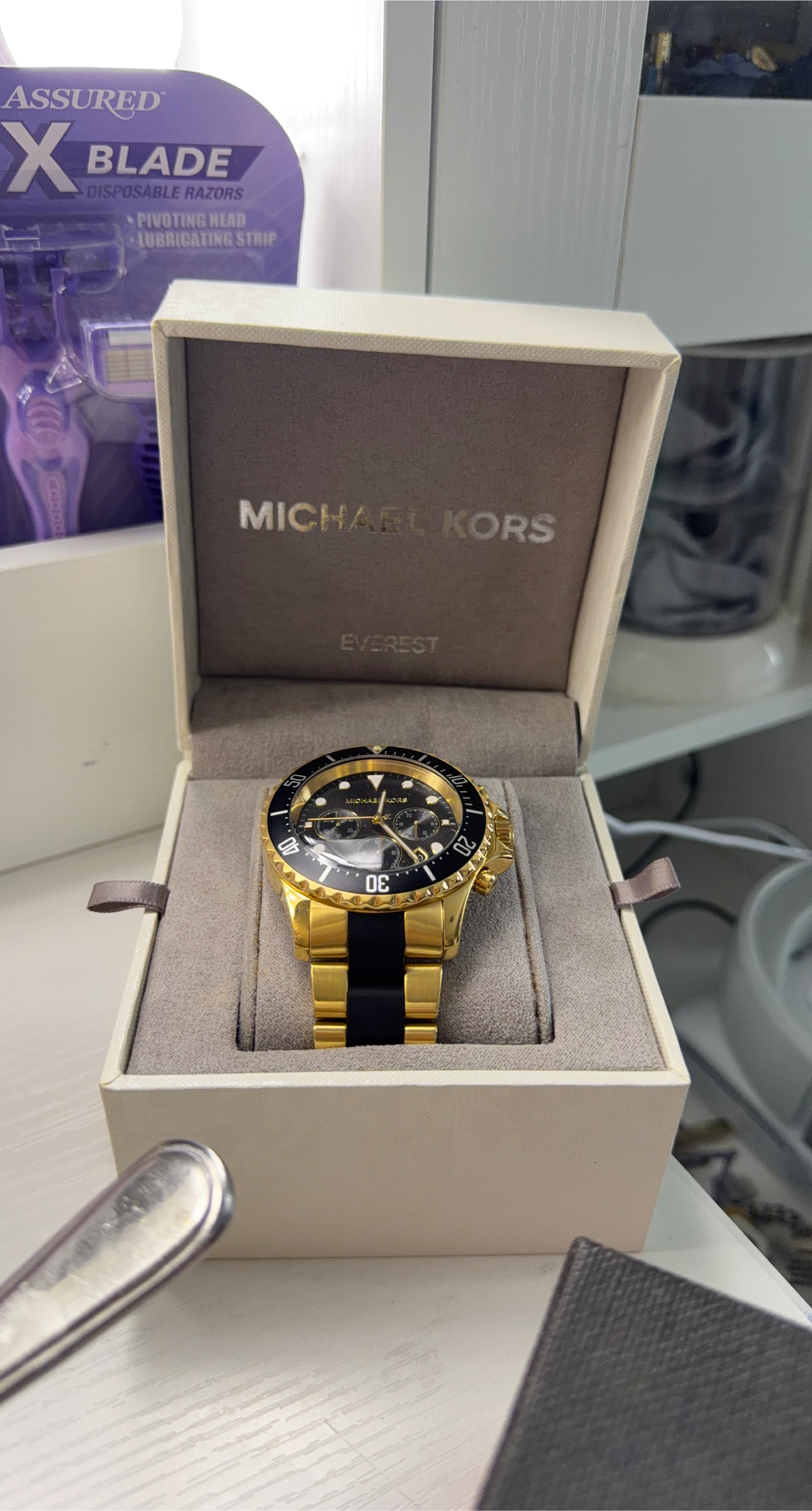 Michael Kors Everest Gold Tone Watch - photo 2
