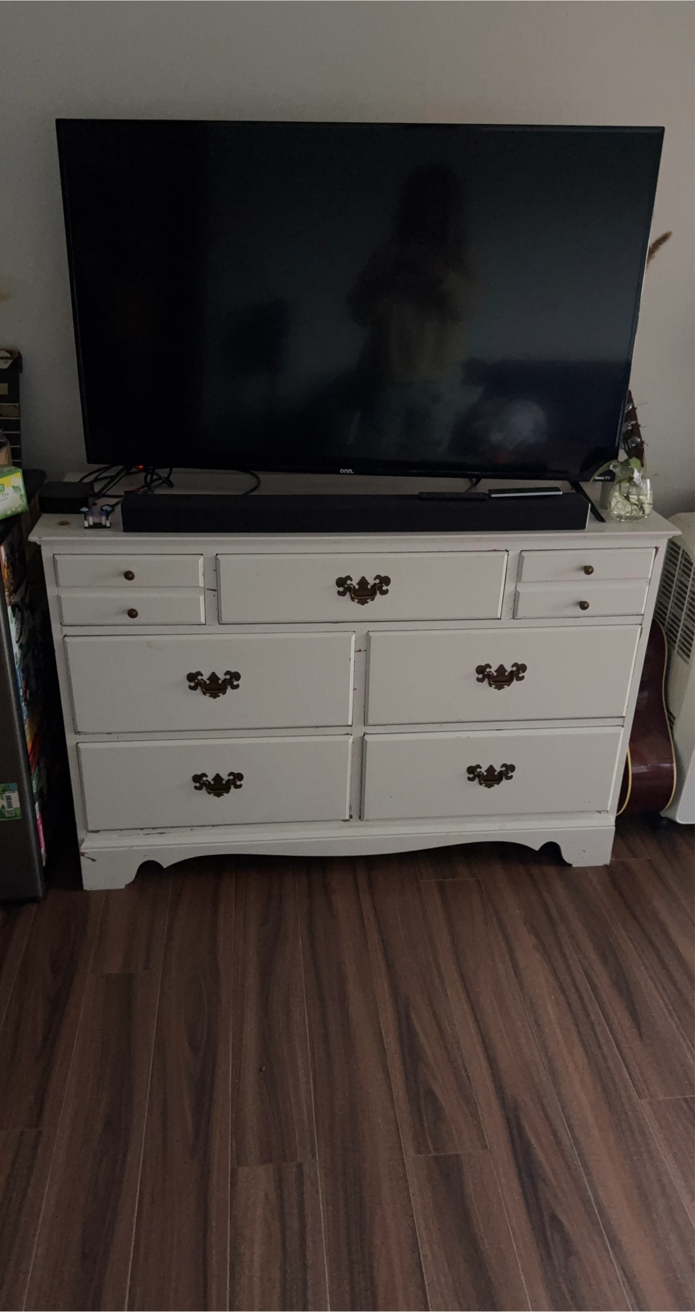 White Dresser with 7 Drawers