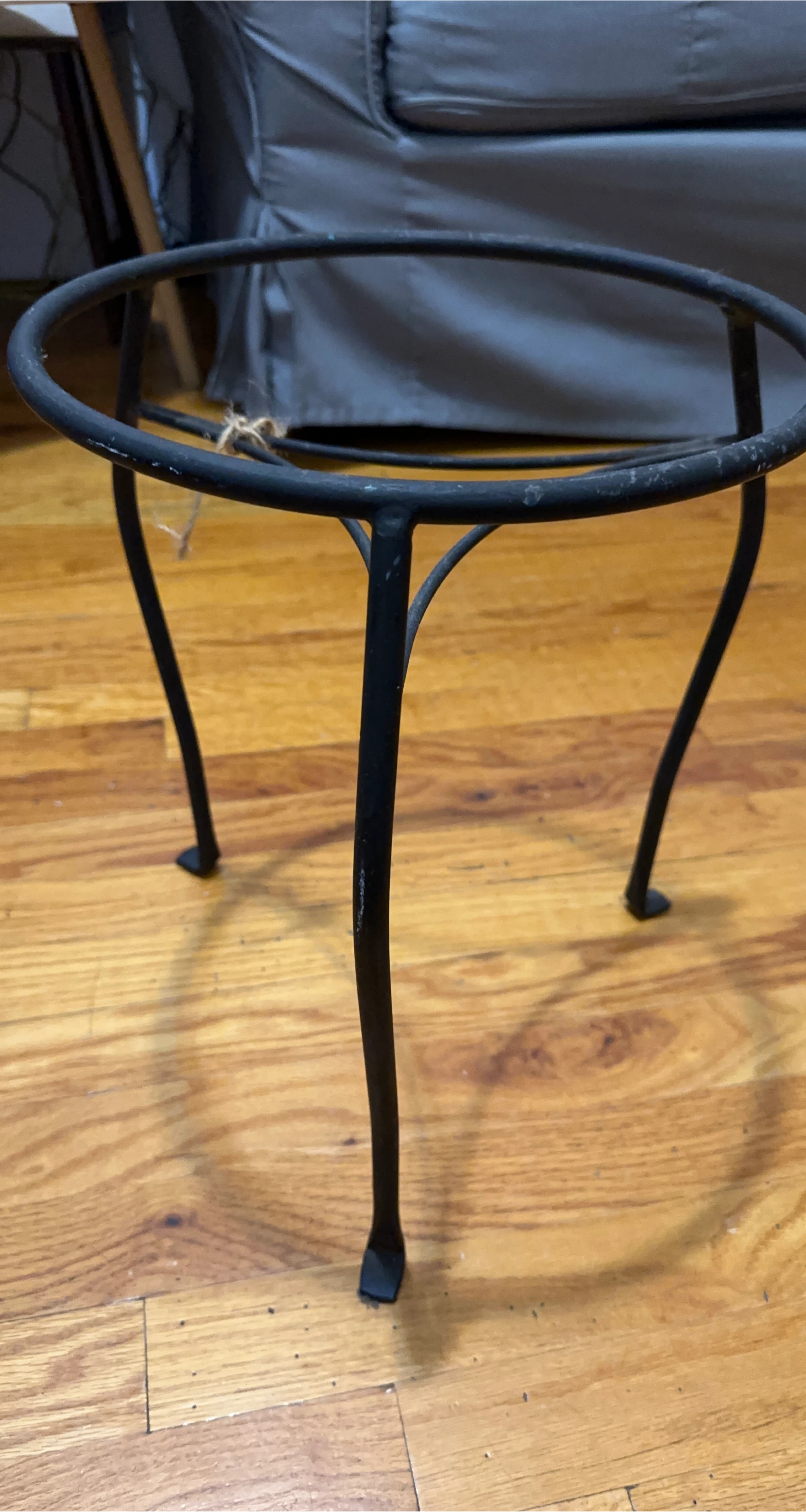Black Metal Plant Stand