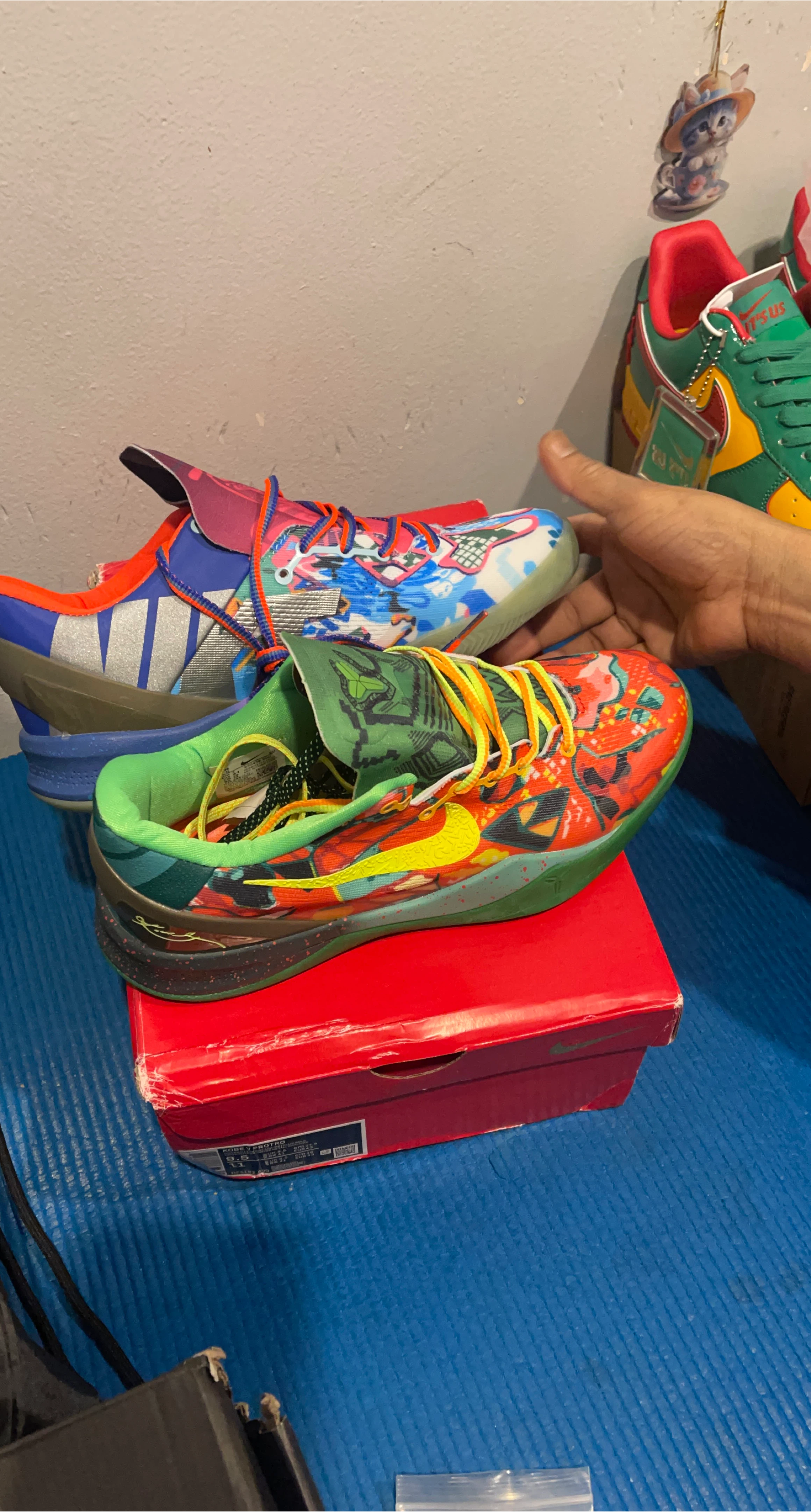 Nike Kobe V Protro 'Chaos' Size 9.5