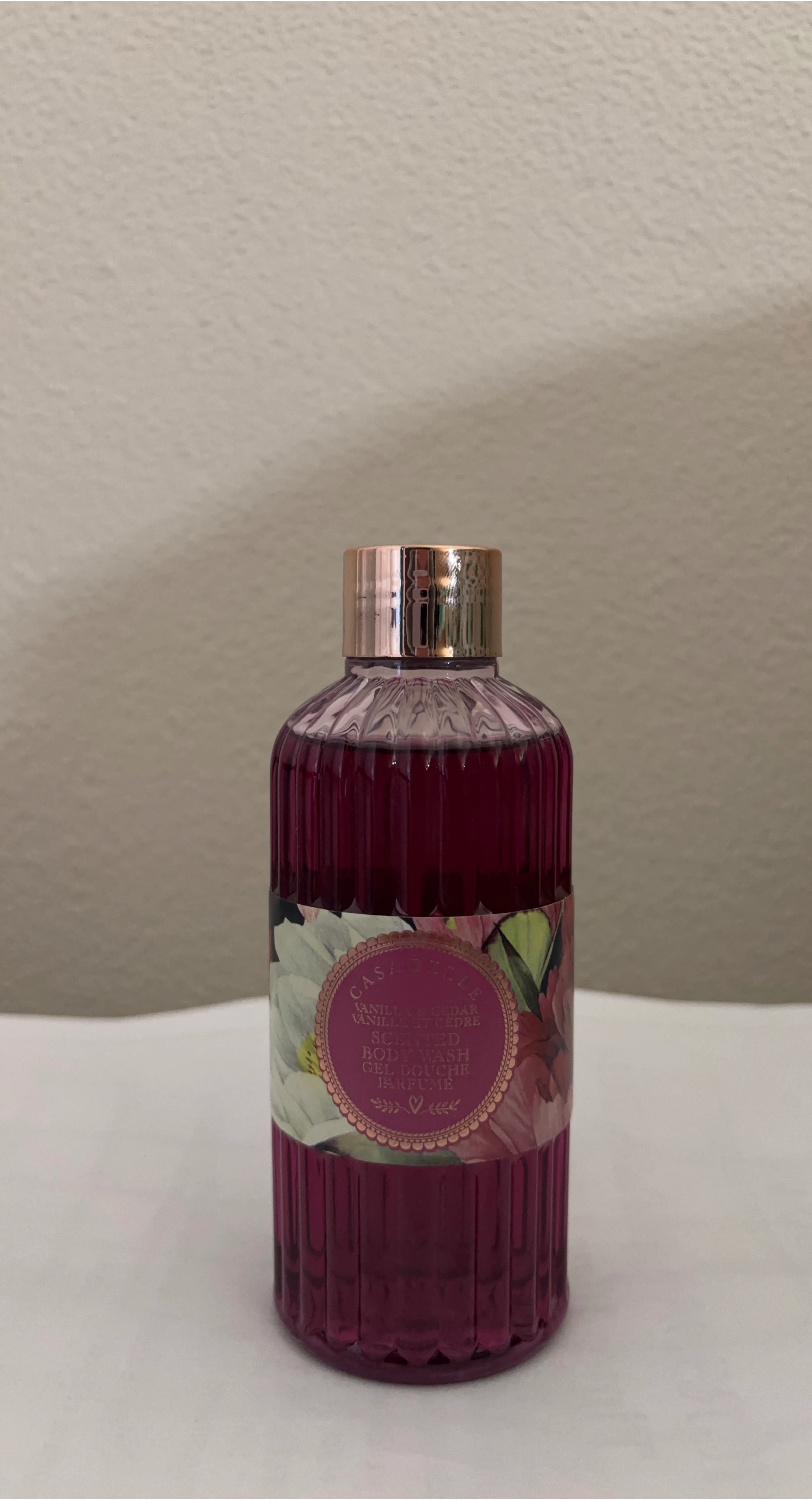 Casa Belle Vanilla & Cedar Scented Body Wash 190ml