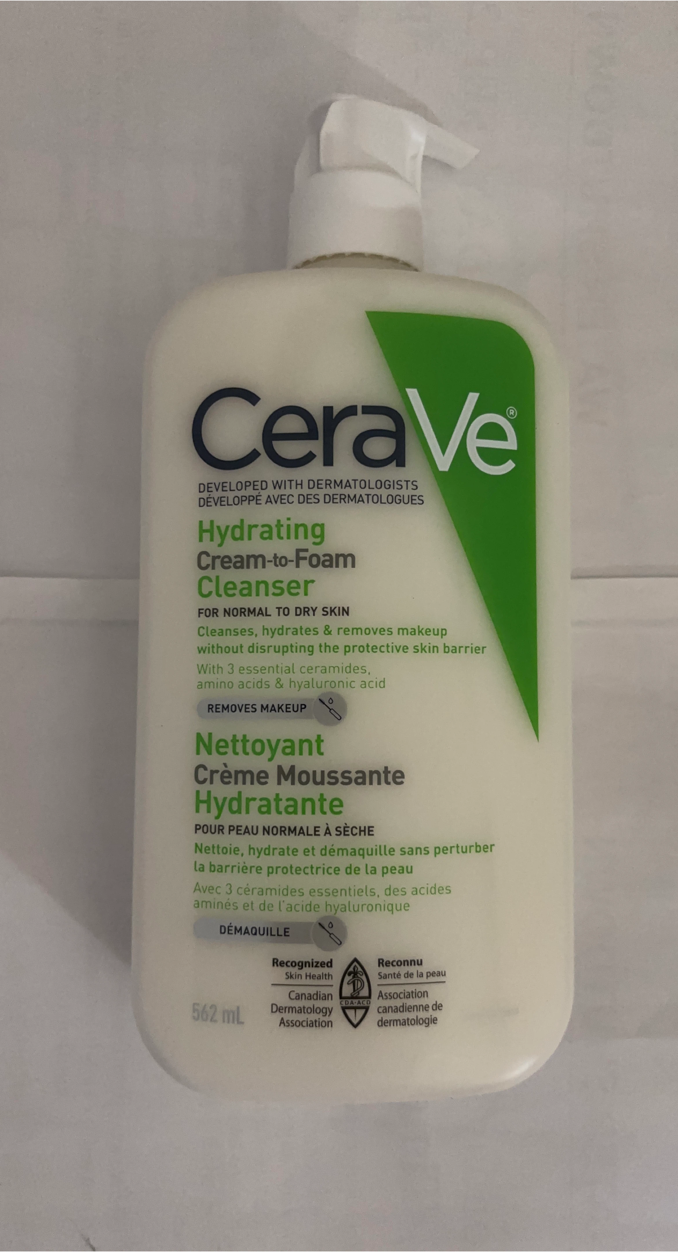Cerave Hydrating cream to foam cleanser