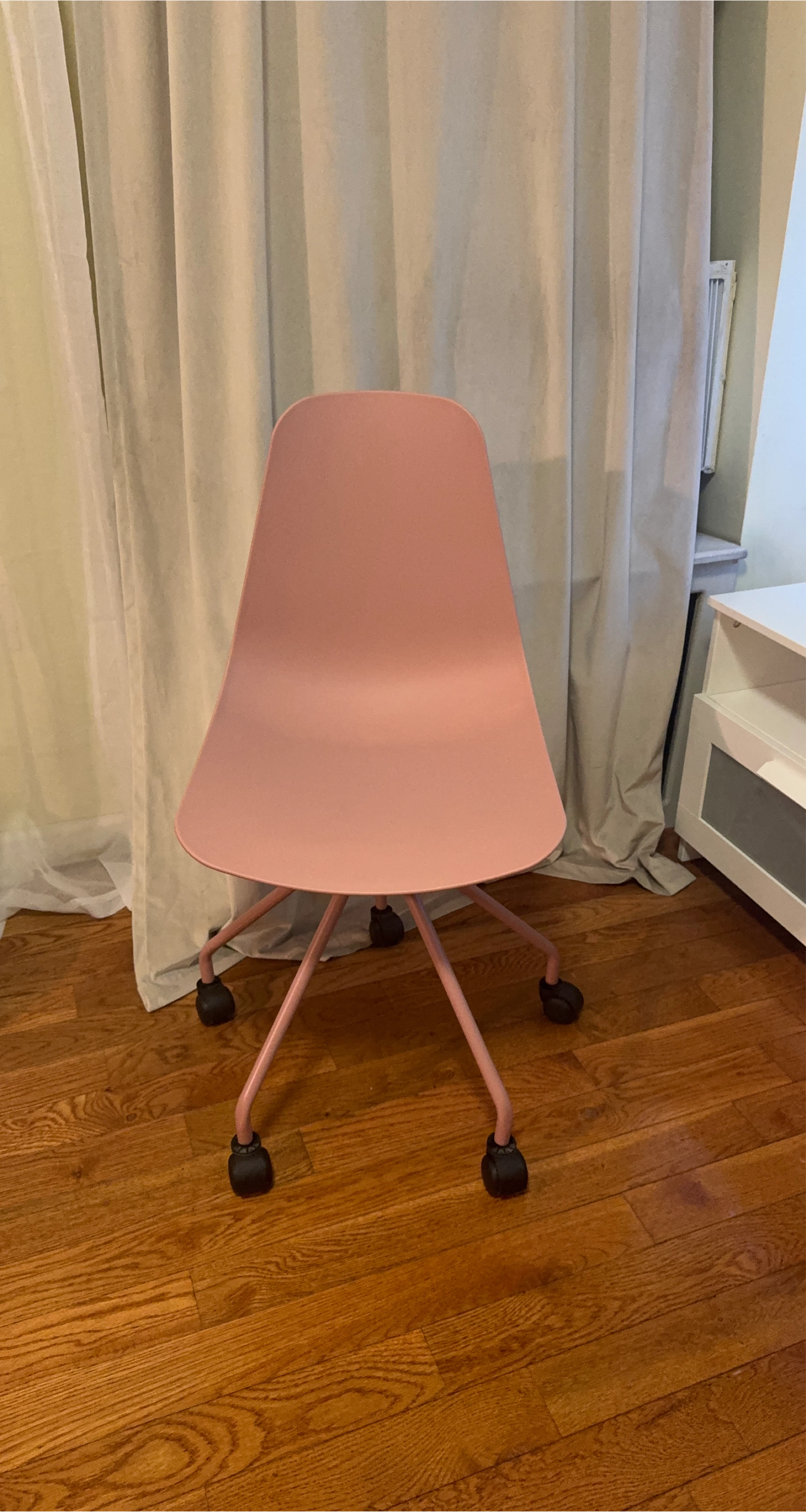 Pink Swivel Office Chair with Wheels