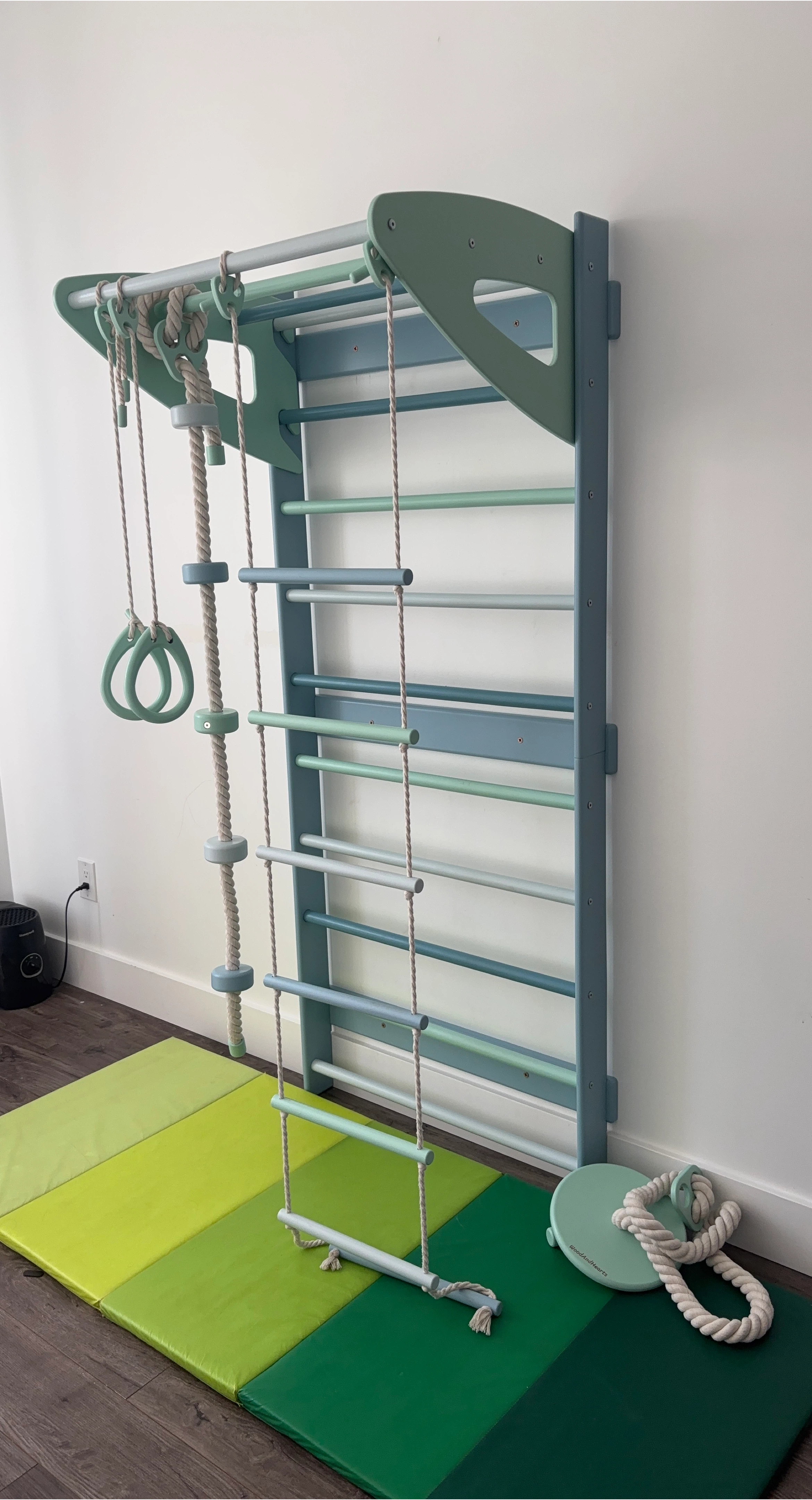 Indoor Gym/Climbing/swing - photo 3