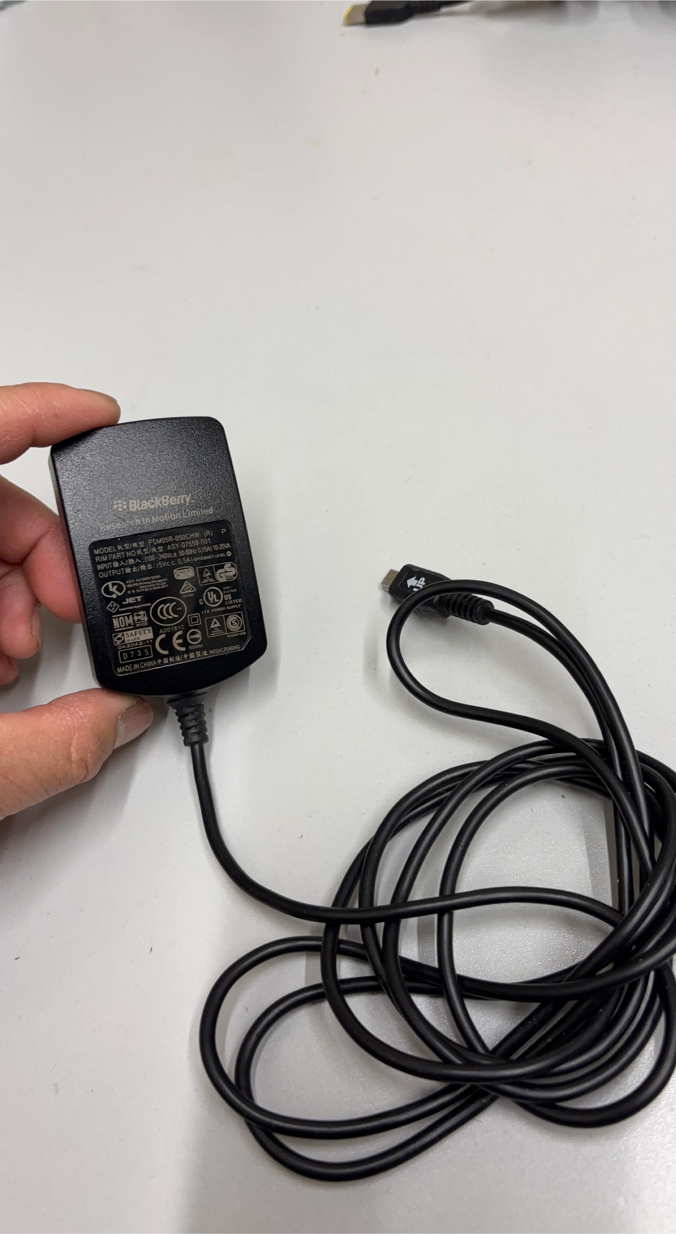 BlackBerry Travel Charger with Micro-USB Cable