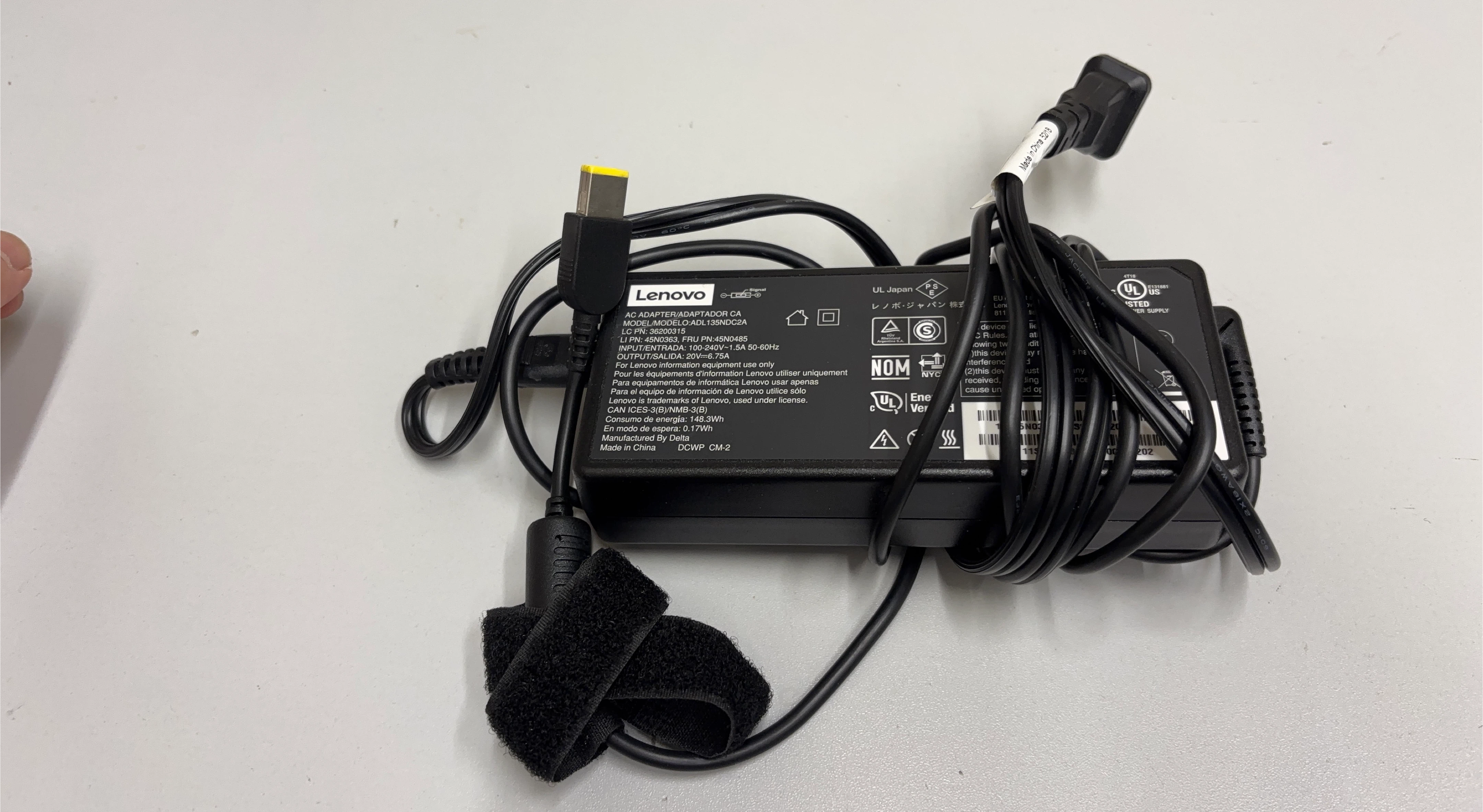 Lenovo Laptop AC Adapter 135W - ADL135NDC2A
