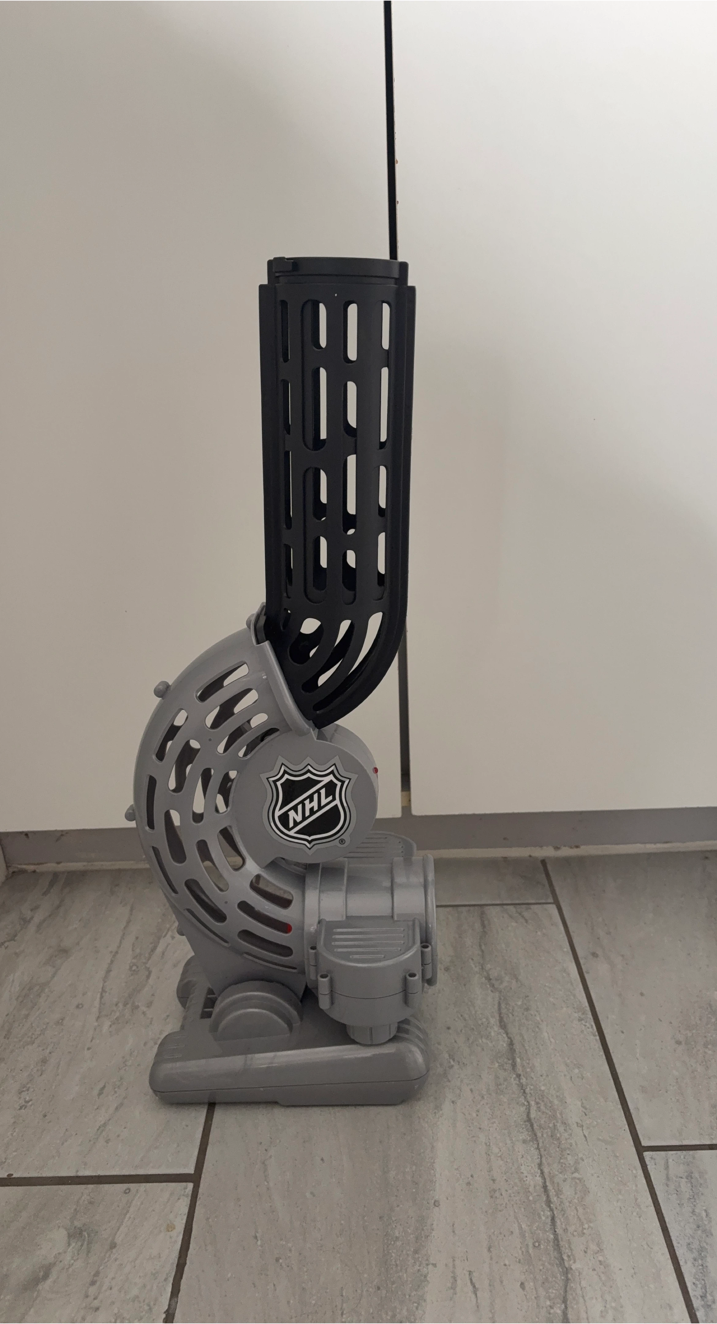 NHL Hockey Puck Launcher