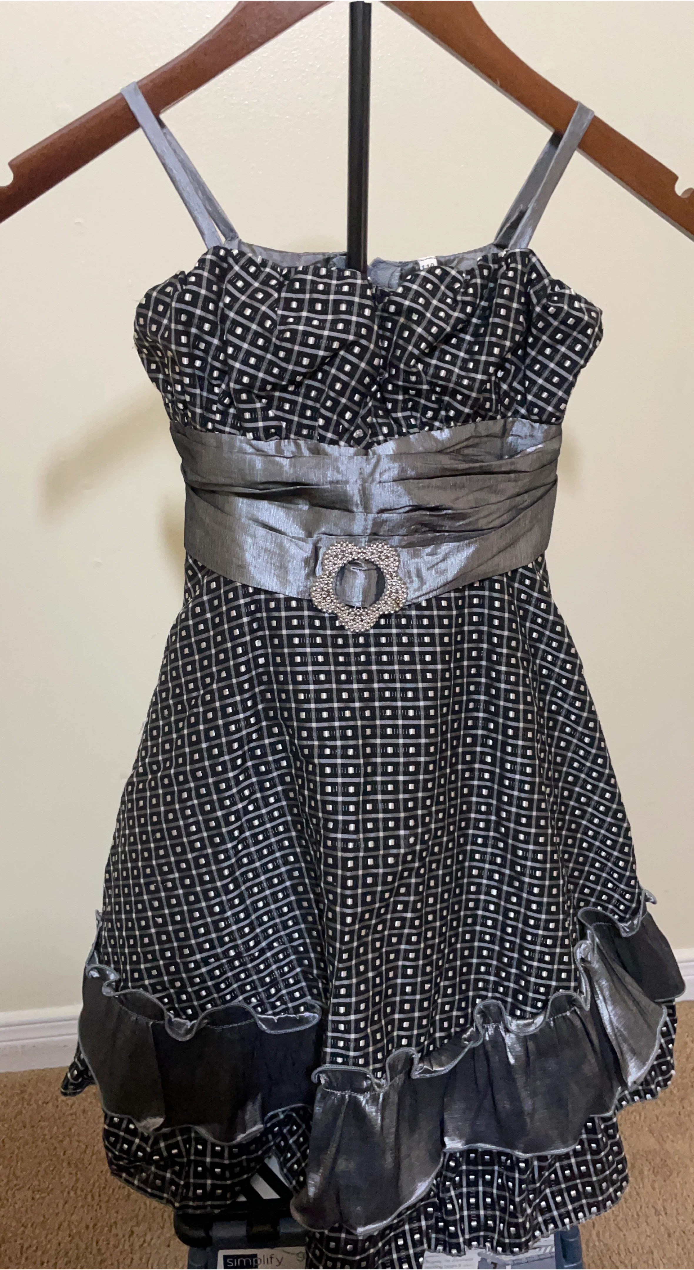Girls - Black and Silver Patterned Party Dress