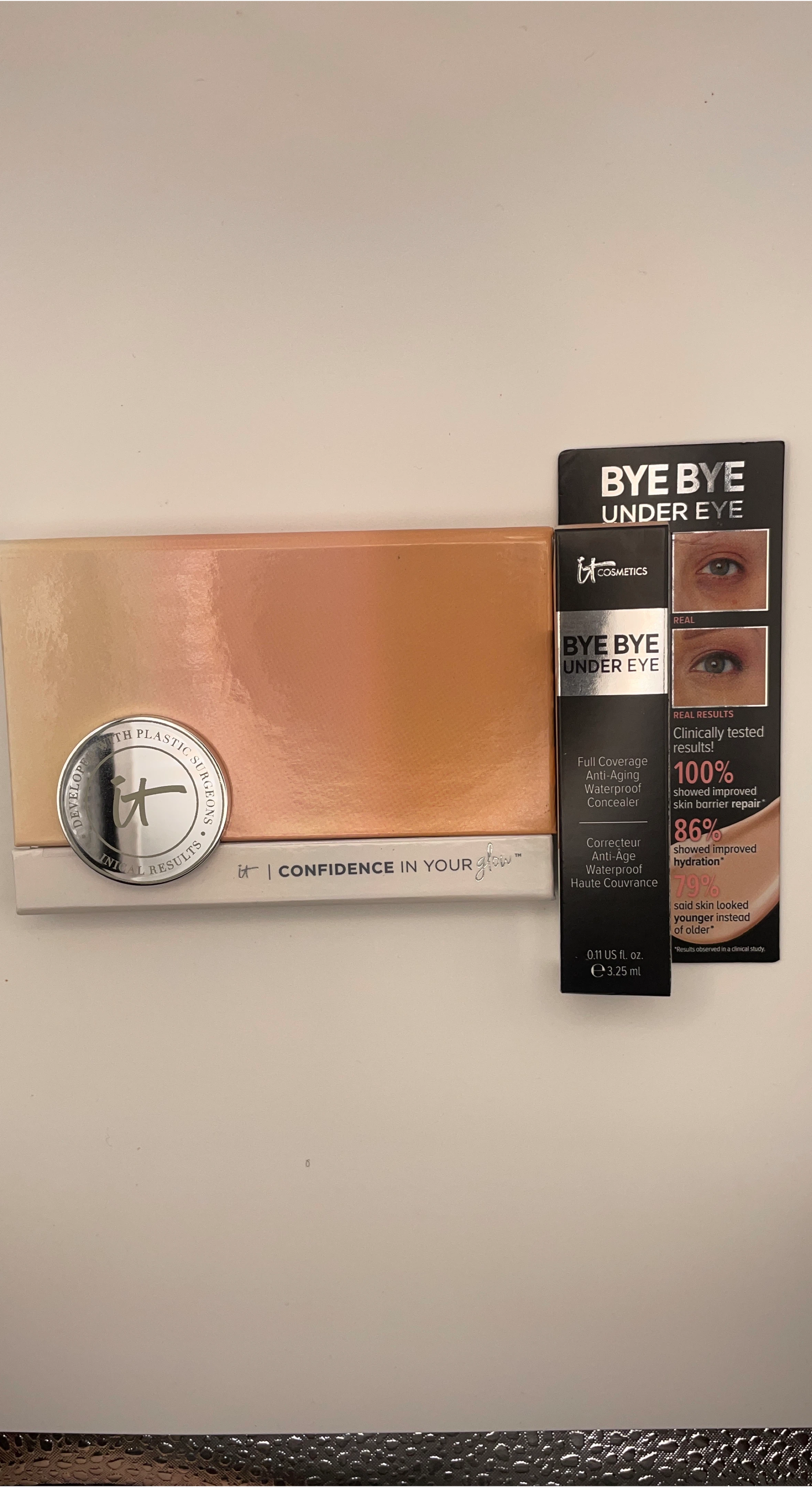 IT Cosmetics Makeup Bundle (NEW Bronzer + Concealer)