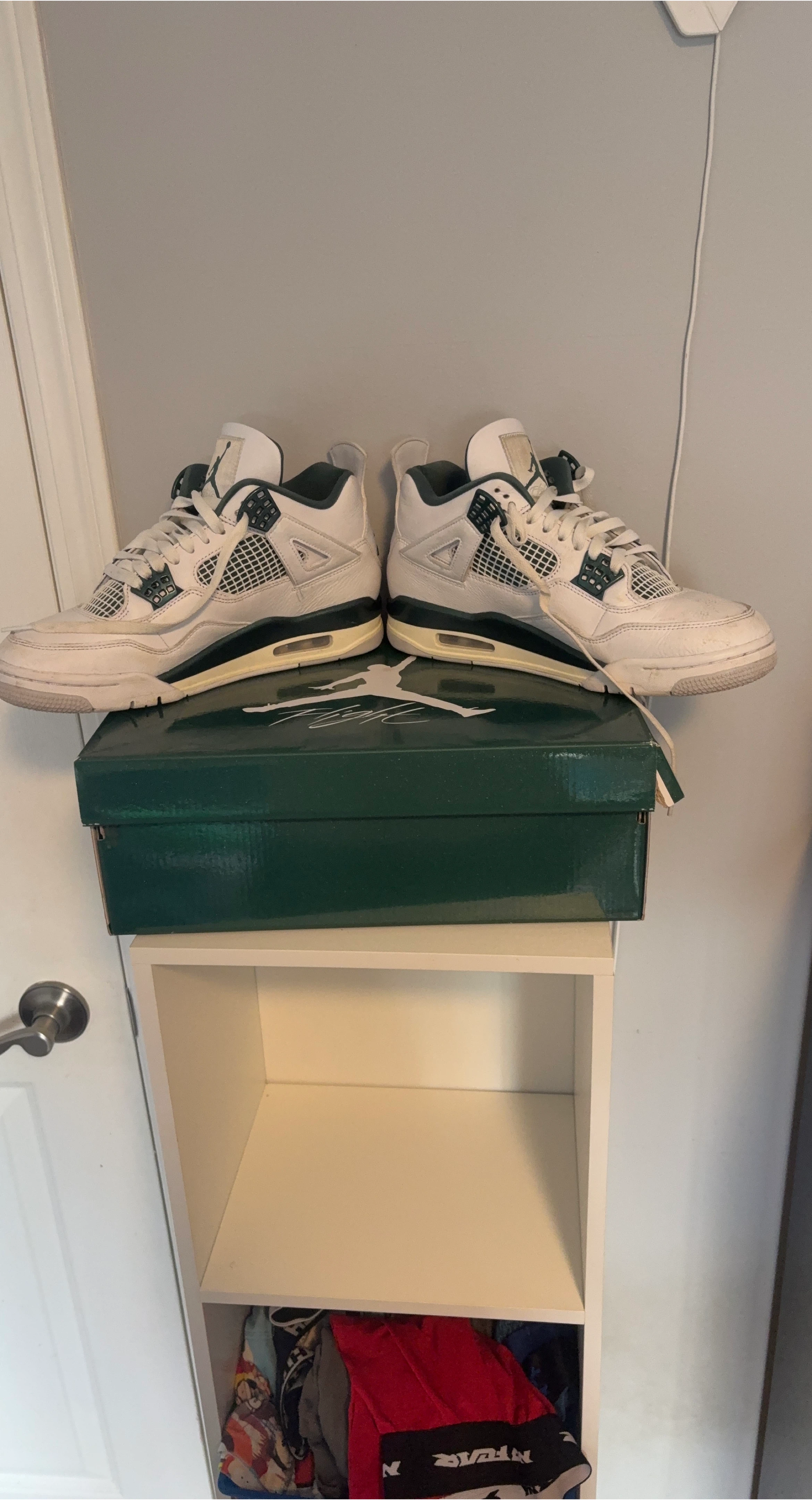 Air Jordan 4 'Pine Green' Sneakers