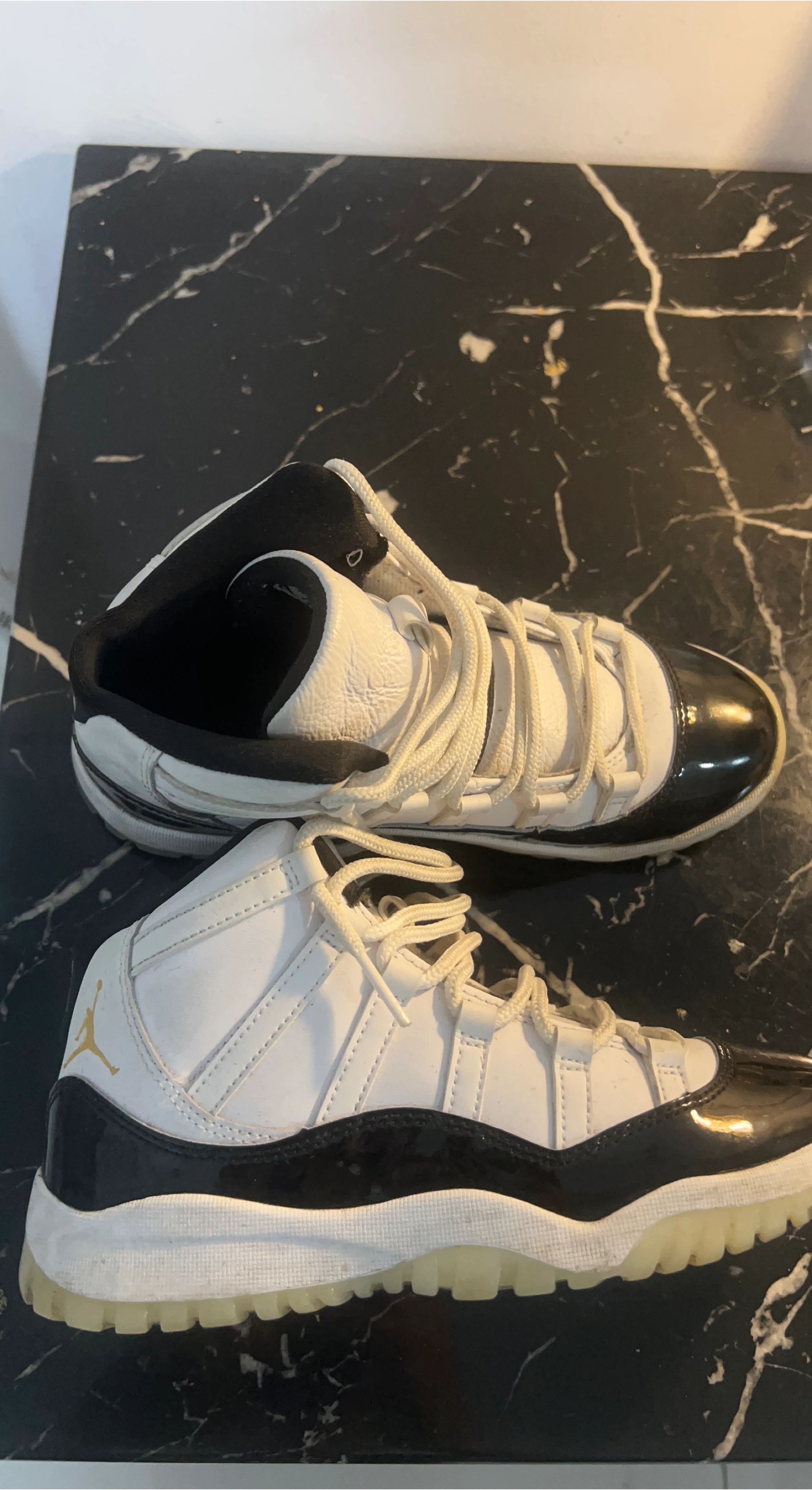 Air Jordan 11 Retro White Black Low Top Men's Basketball Shoes