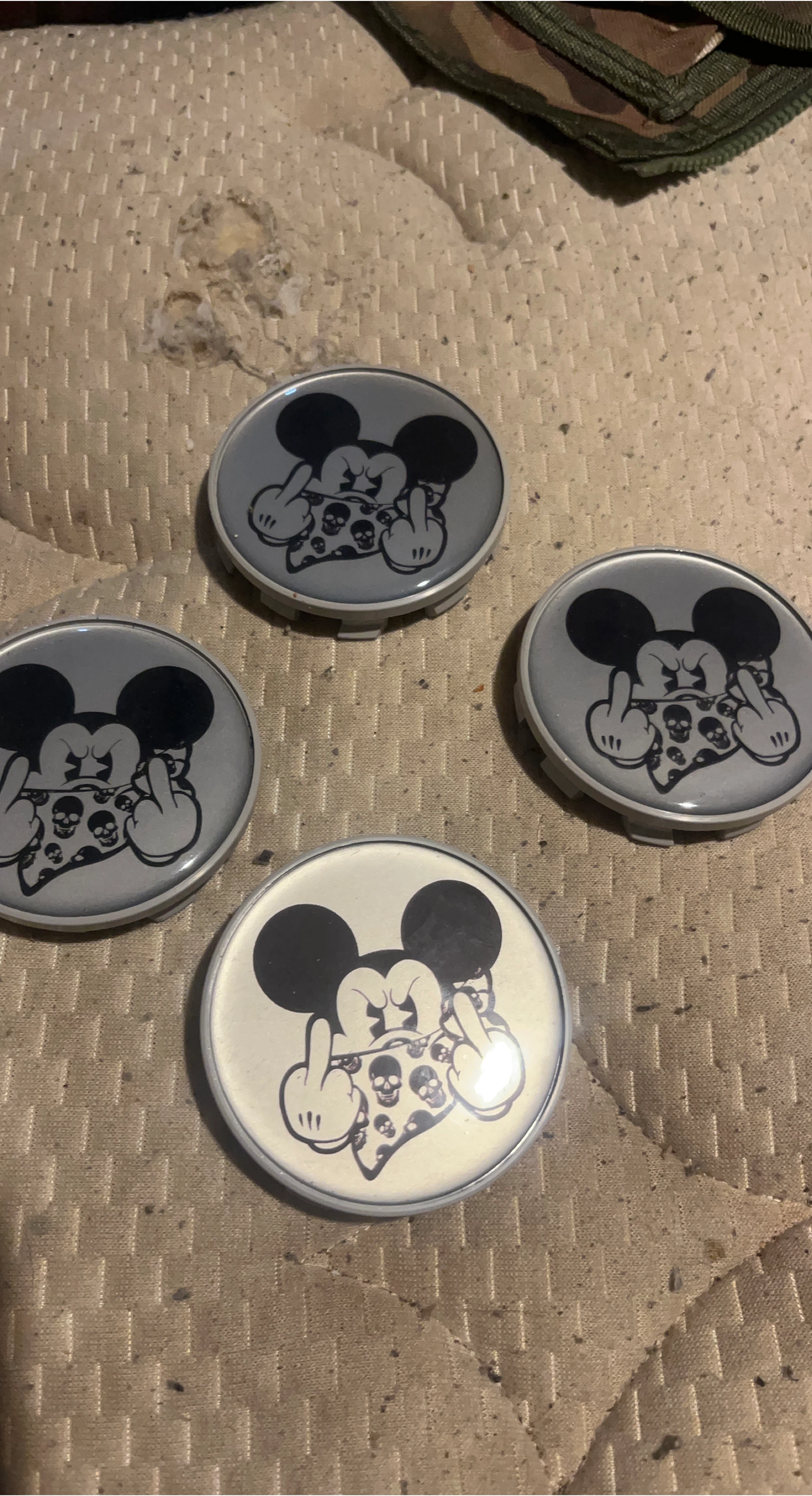 Set of 4 Mickey Mouse Skull Center Caps