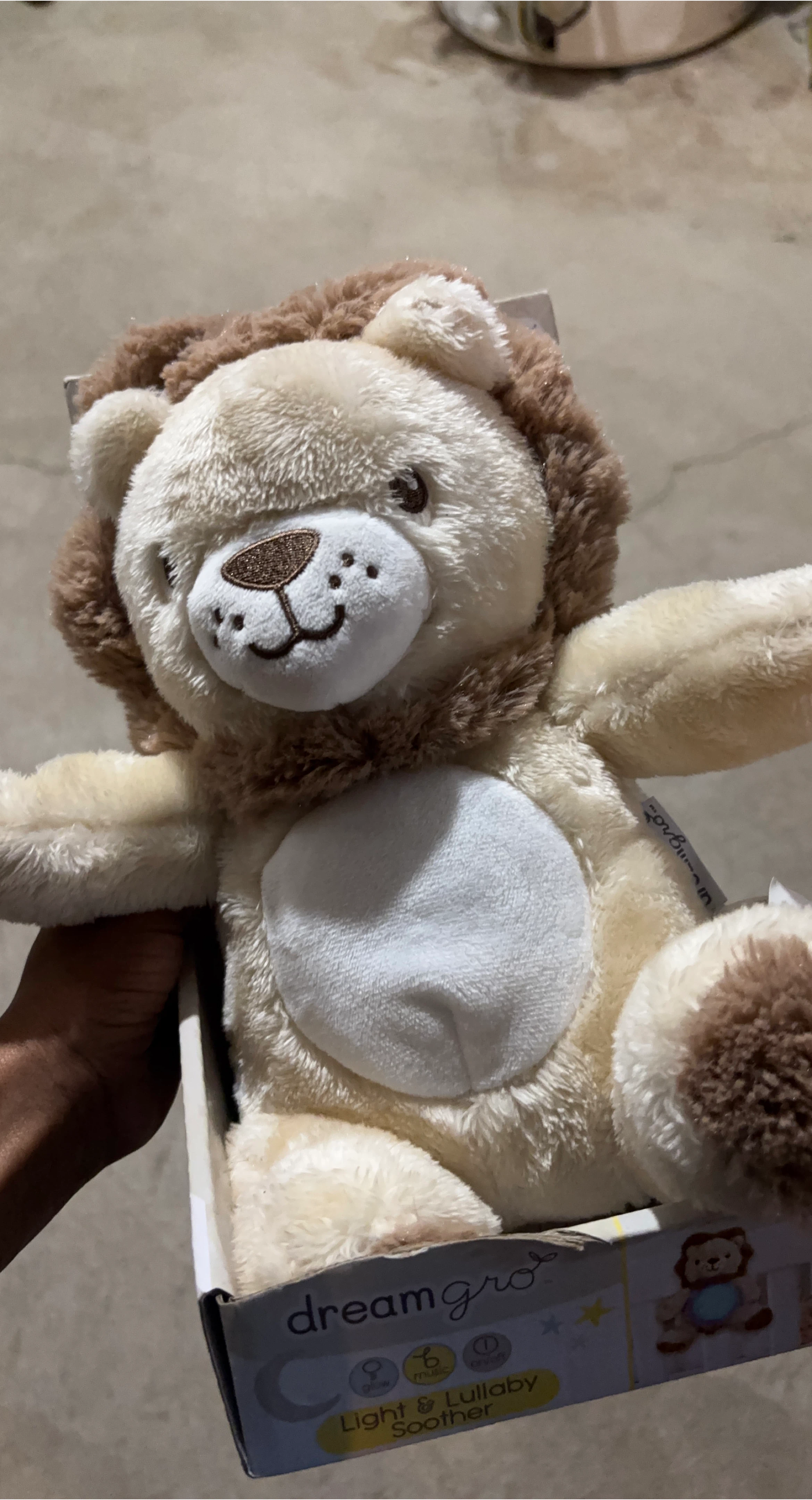 Dreamgro Lion Light & Lullaby Soother Plush Toy