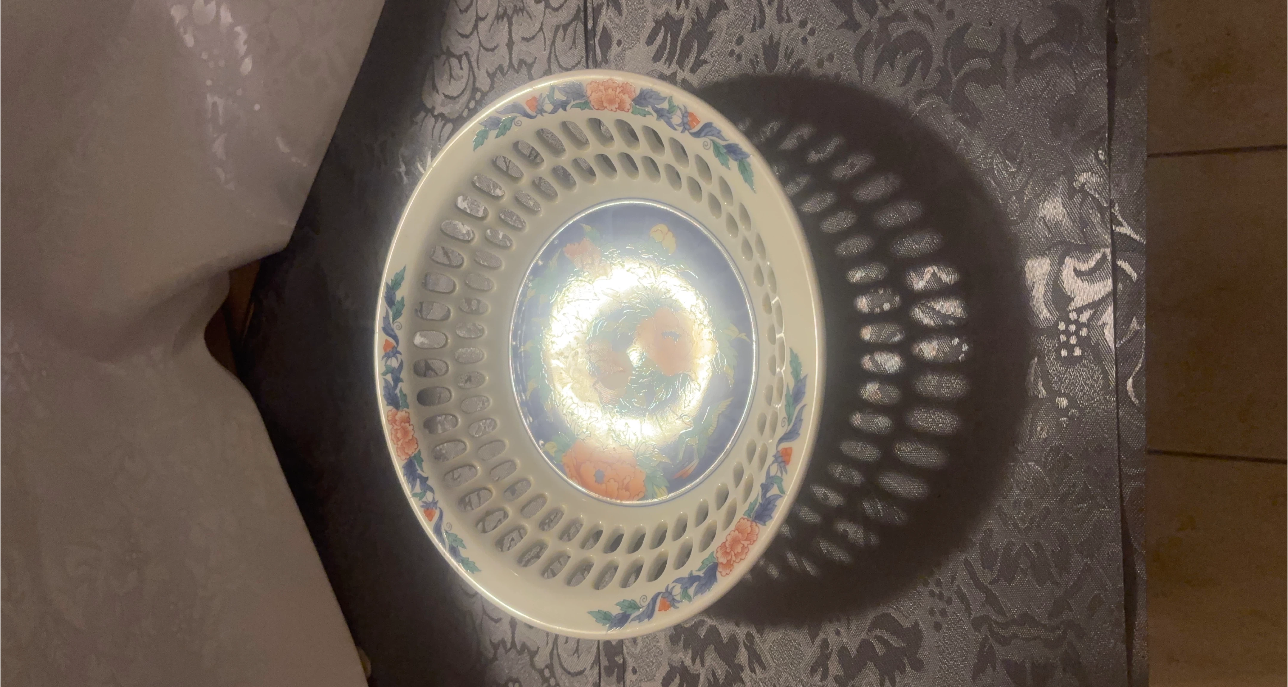 Lace Rimmed Decorative Plate with Floral Design