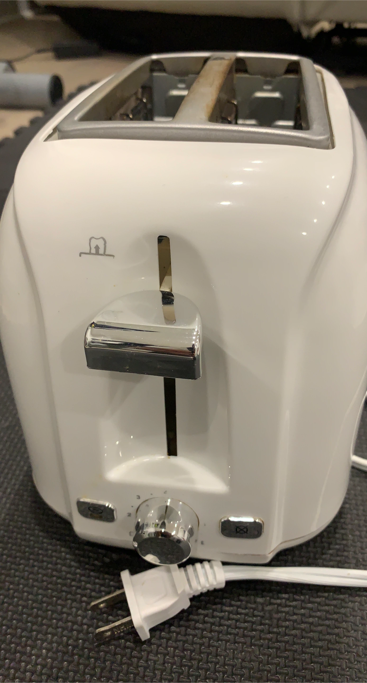White 2-Slice Toaster