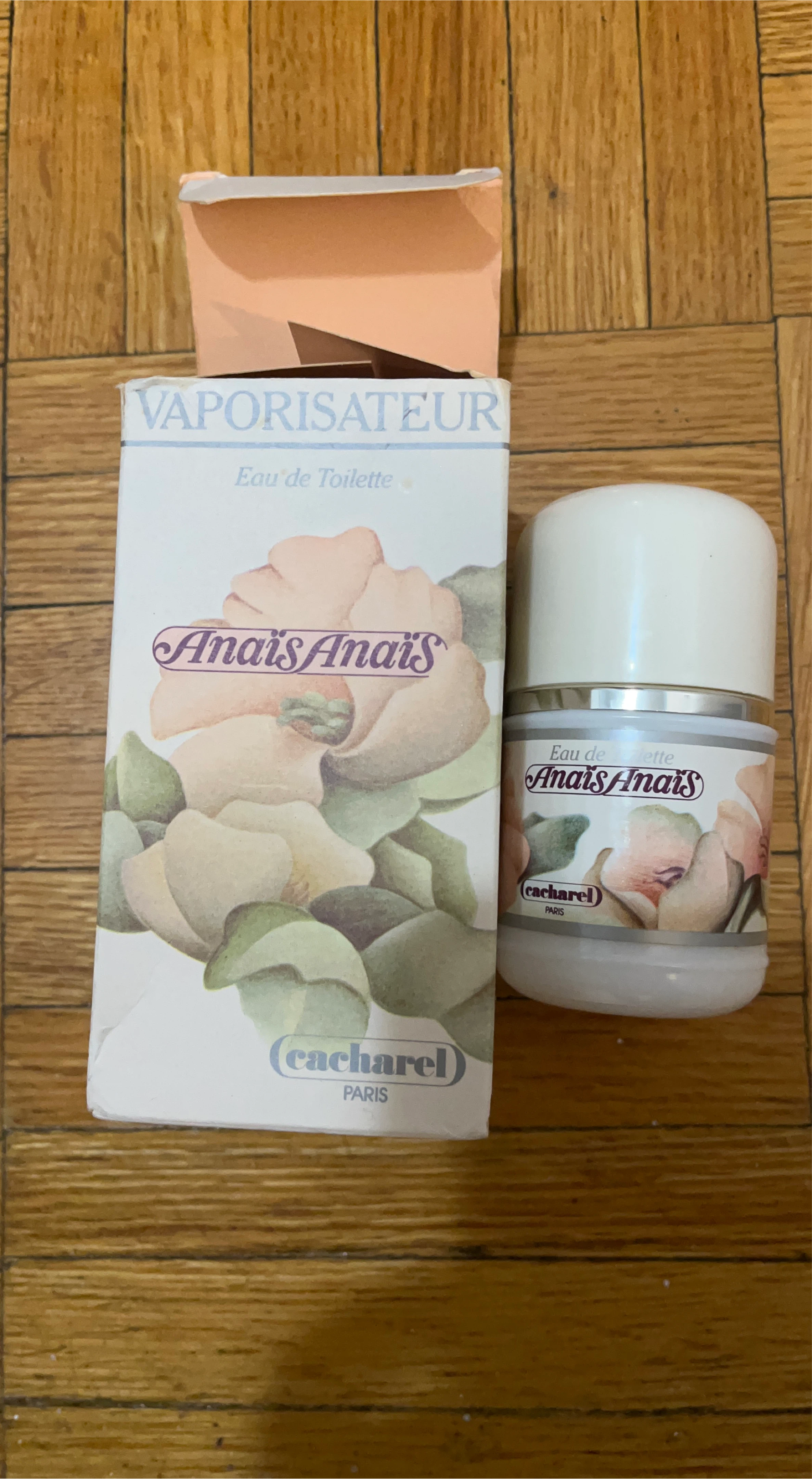 Cacharel Anais Anais Eau de Toilette Vaporisateur